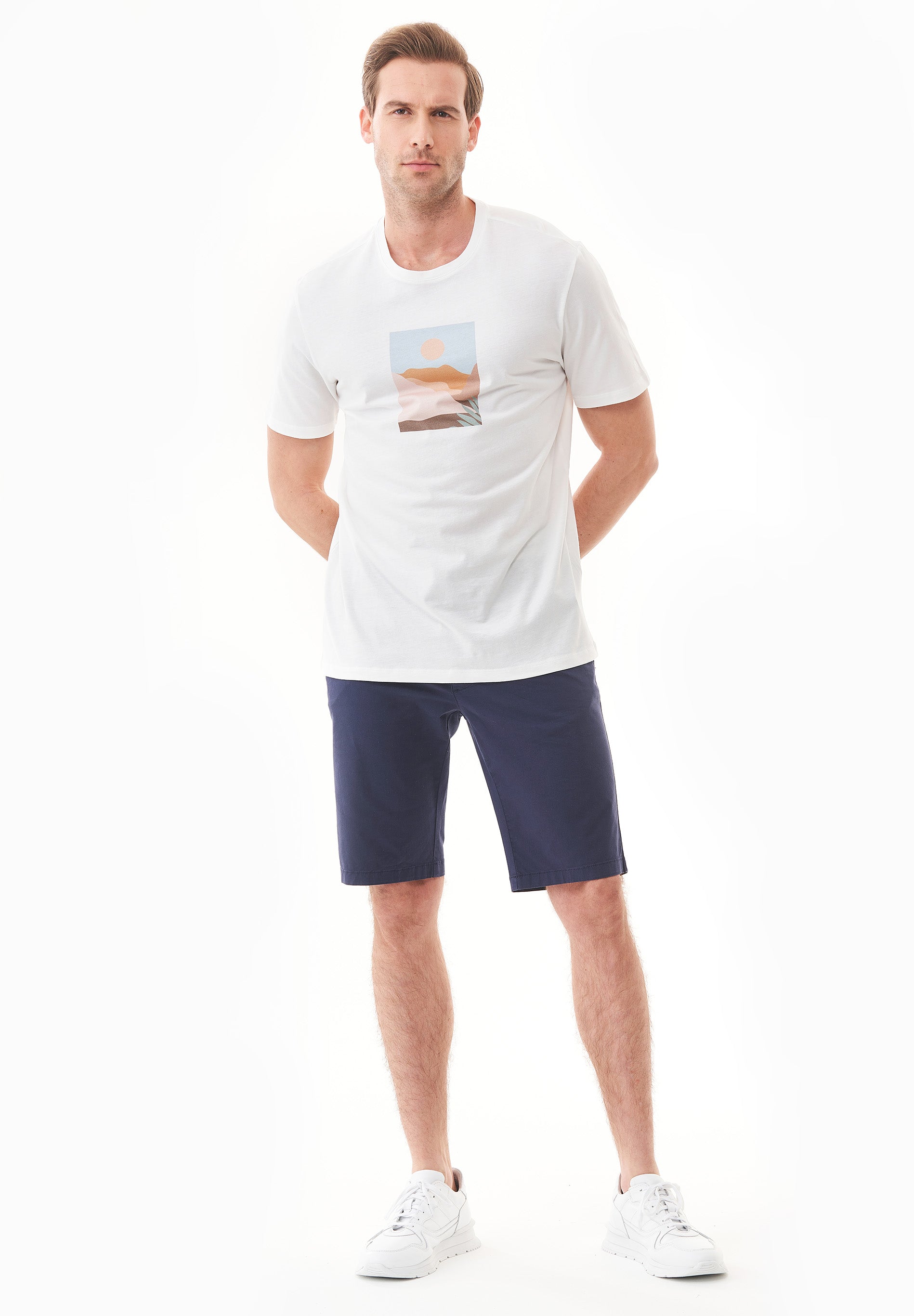 Regular-Fit Shorts aus Bio-Baumwolle