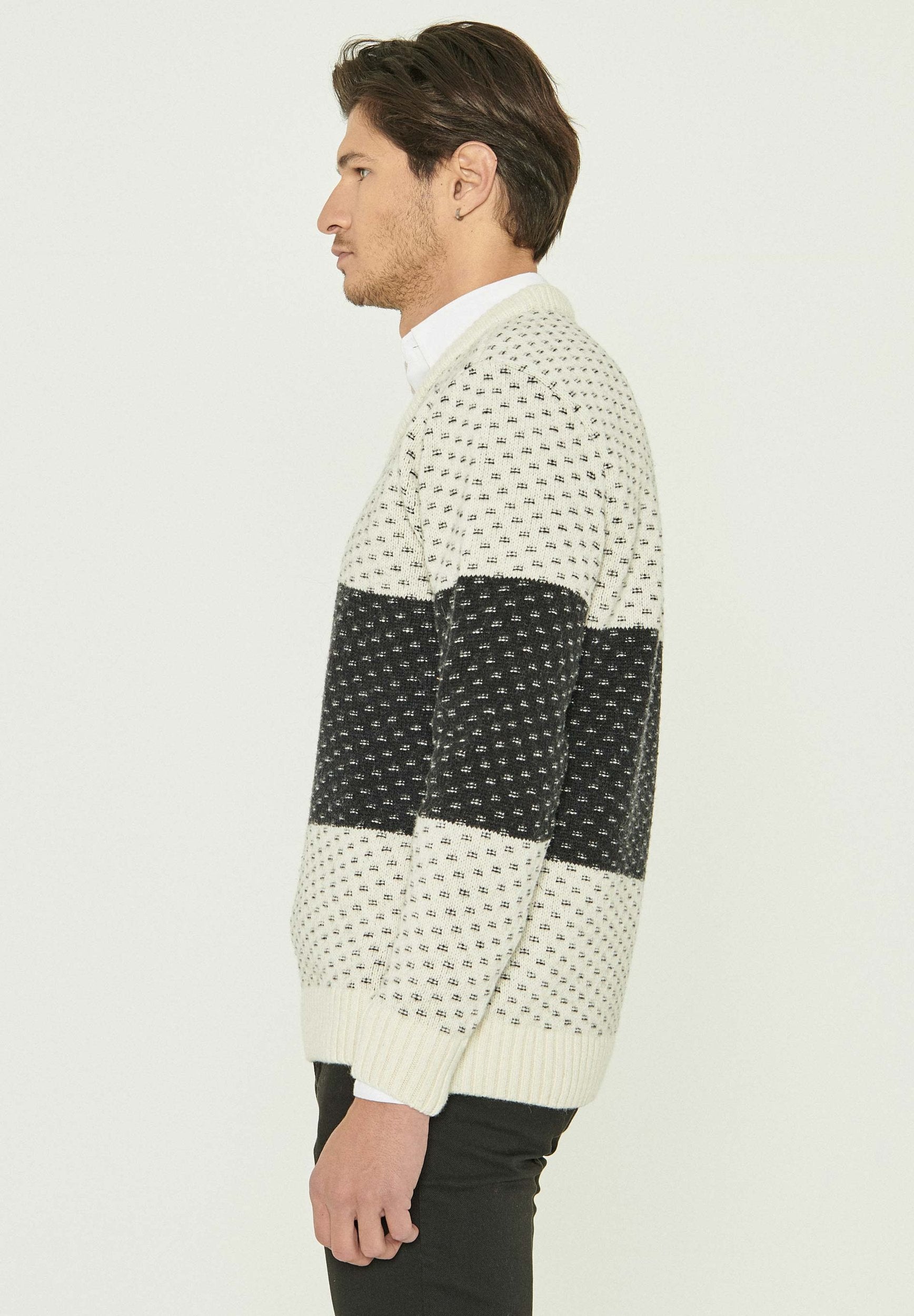 Pullover aus Bio-Merinowolle und Bio-Baumwolle