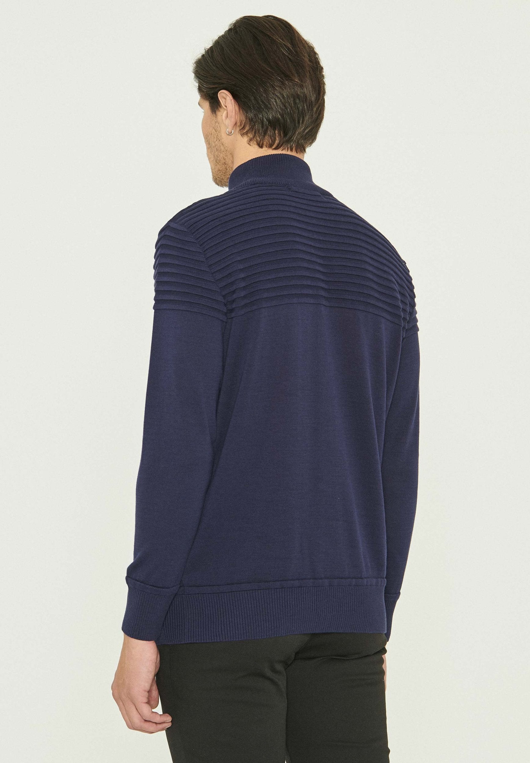 Rollkragenpullover aus Bio-Baumwolle
