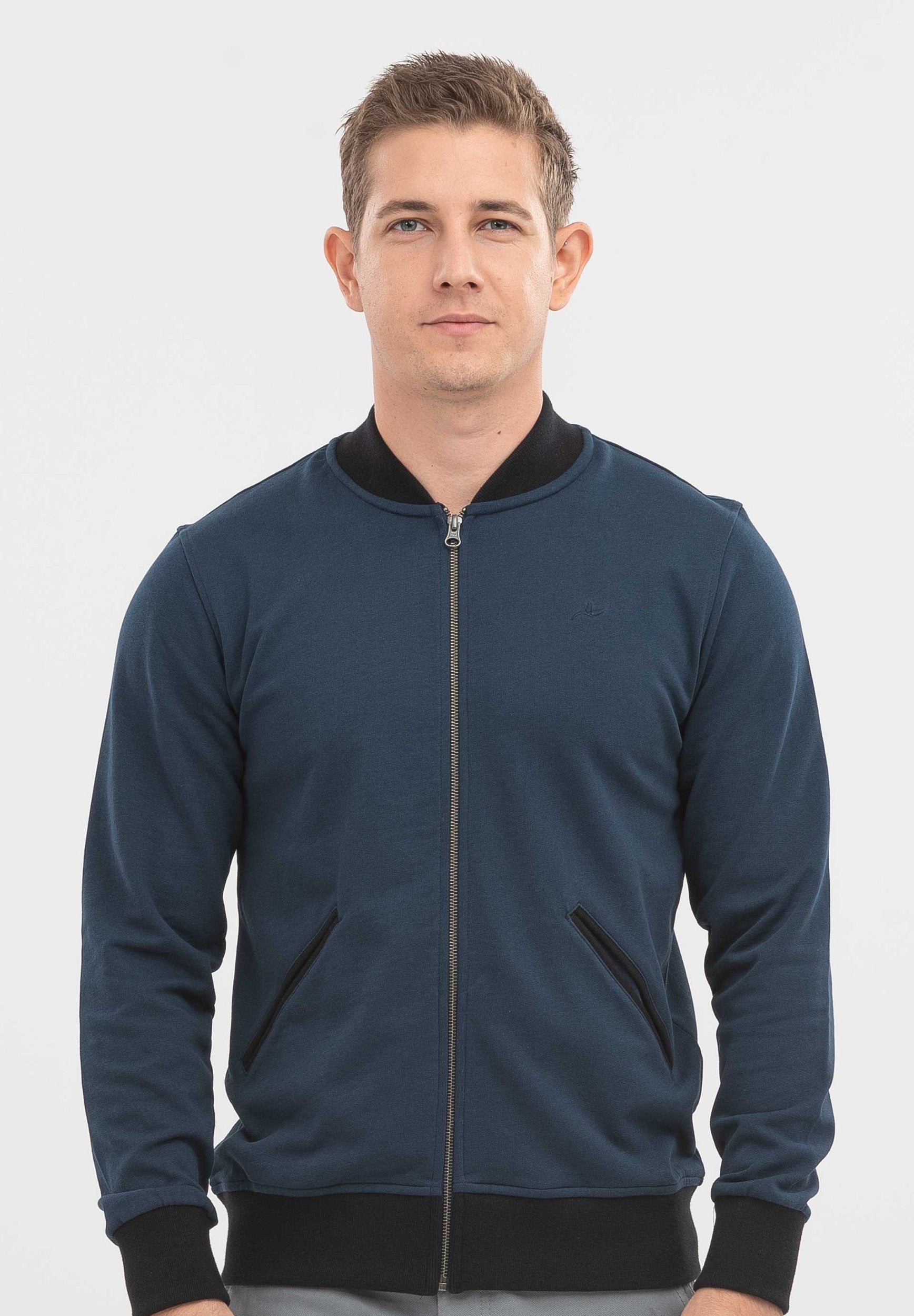 Sweatjacke aus Bio-Baumwolle