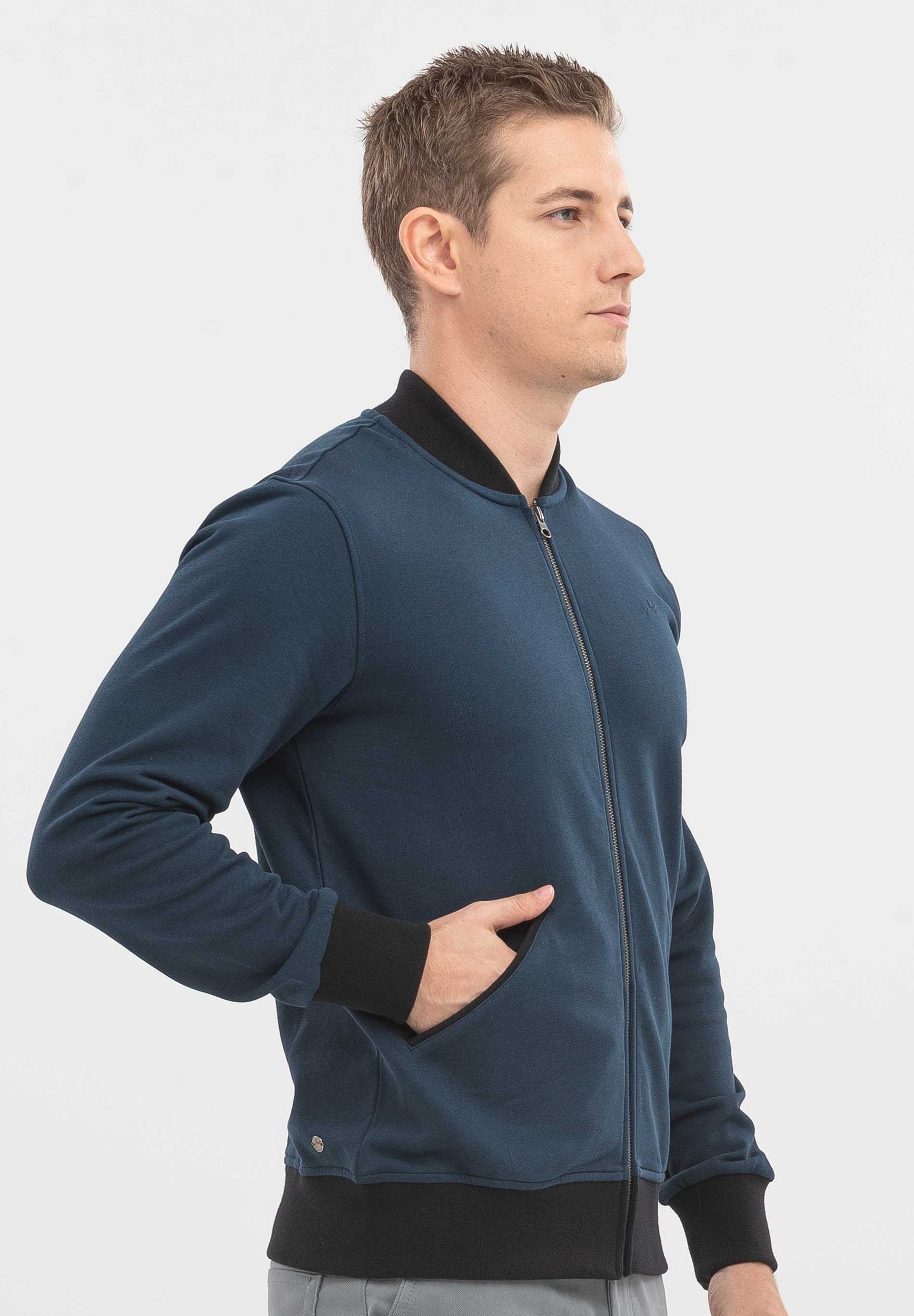 Sweatjacke aus Bio-Baumwolle