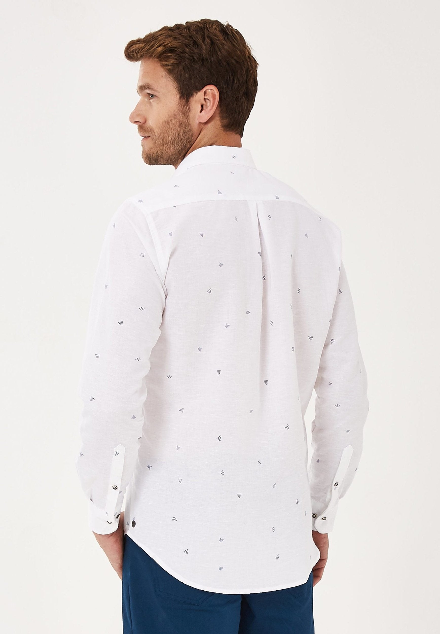 Langarm-Hemd aus Leinen mit Bio-Baumwolle