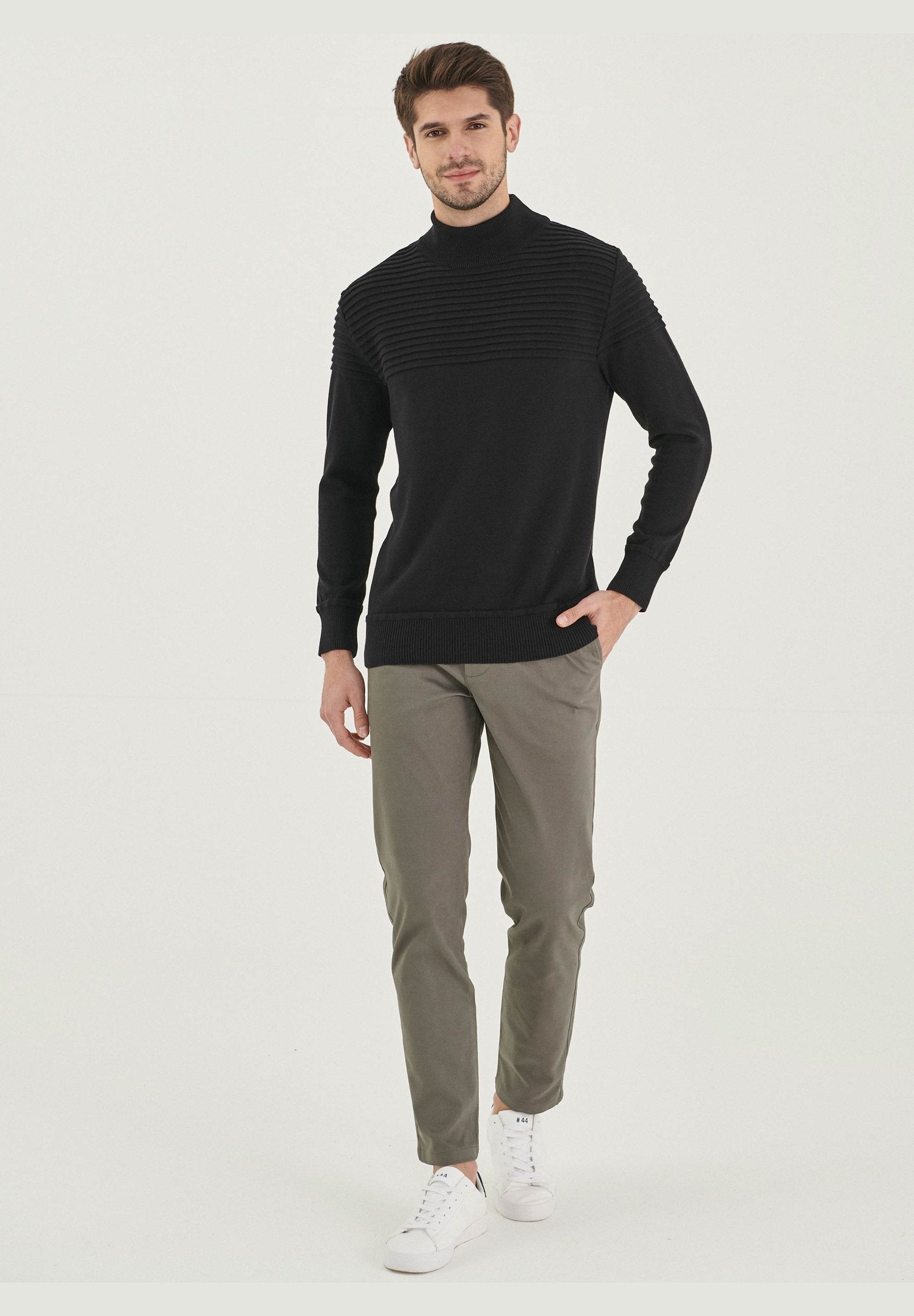 Rollkragenpullover aus Bio-Baumwolle