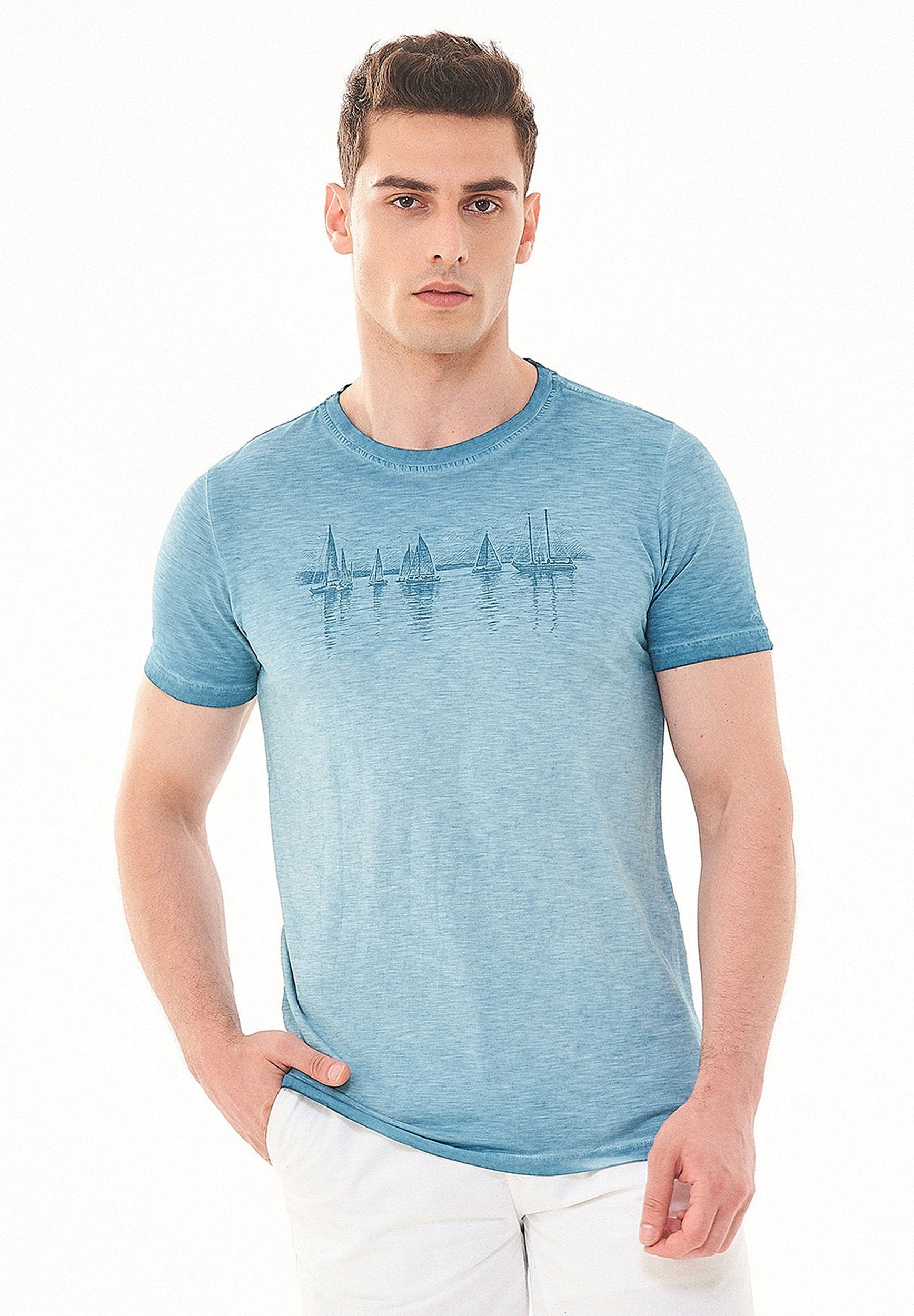 Garment Dyed T-Shirt aus Bio-Baumwolle mit Print