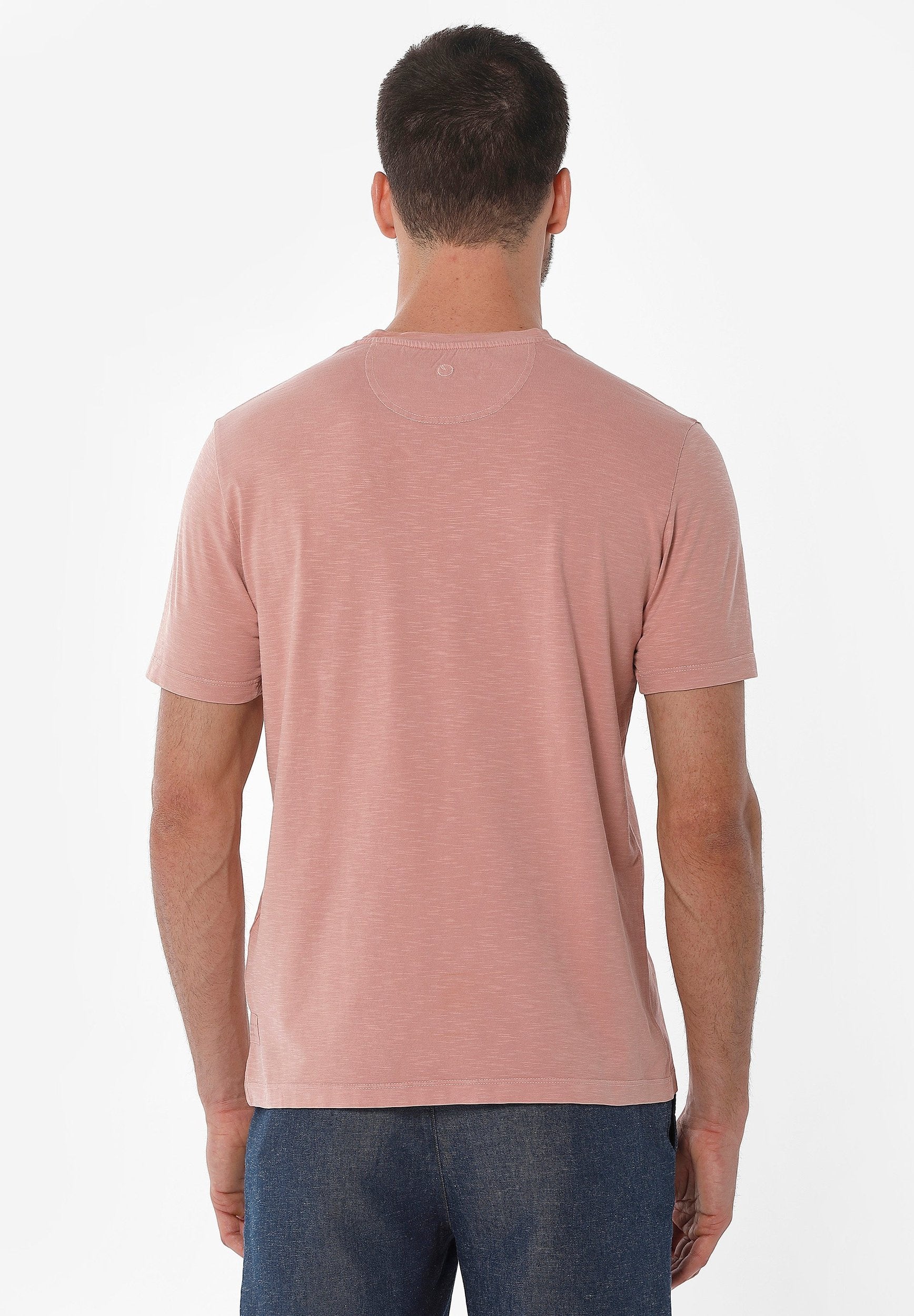 Natural Garment Dyed T-Shirt aus Bio-Baumwolle