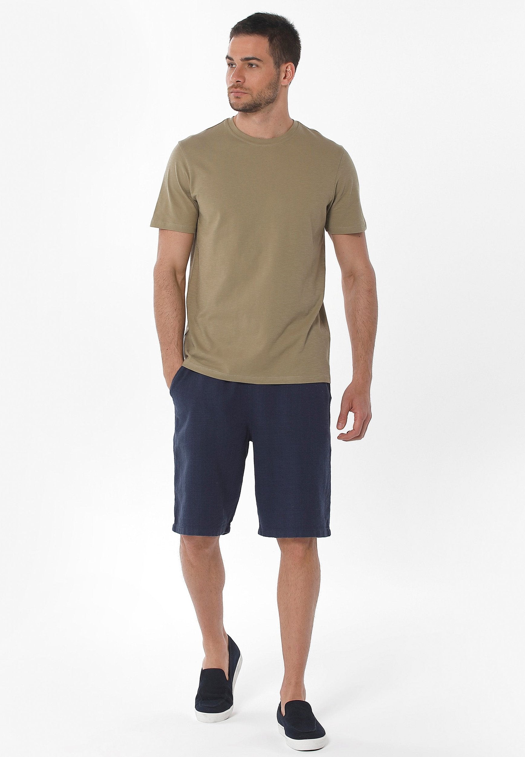 Shorts aus Bio-Baumwolle, Leinen und Viscose