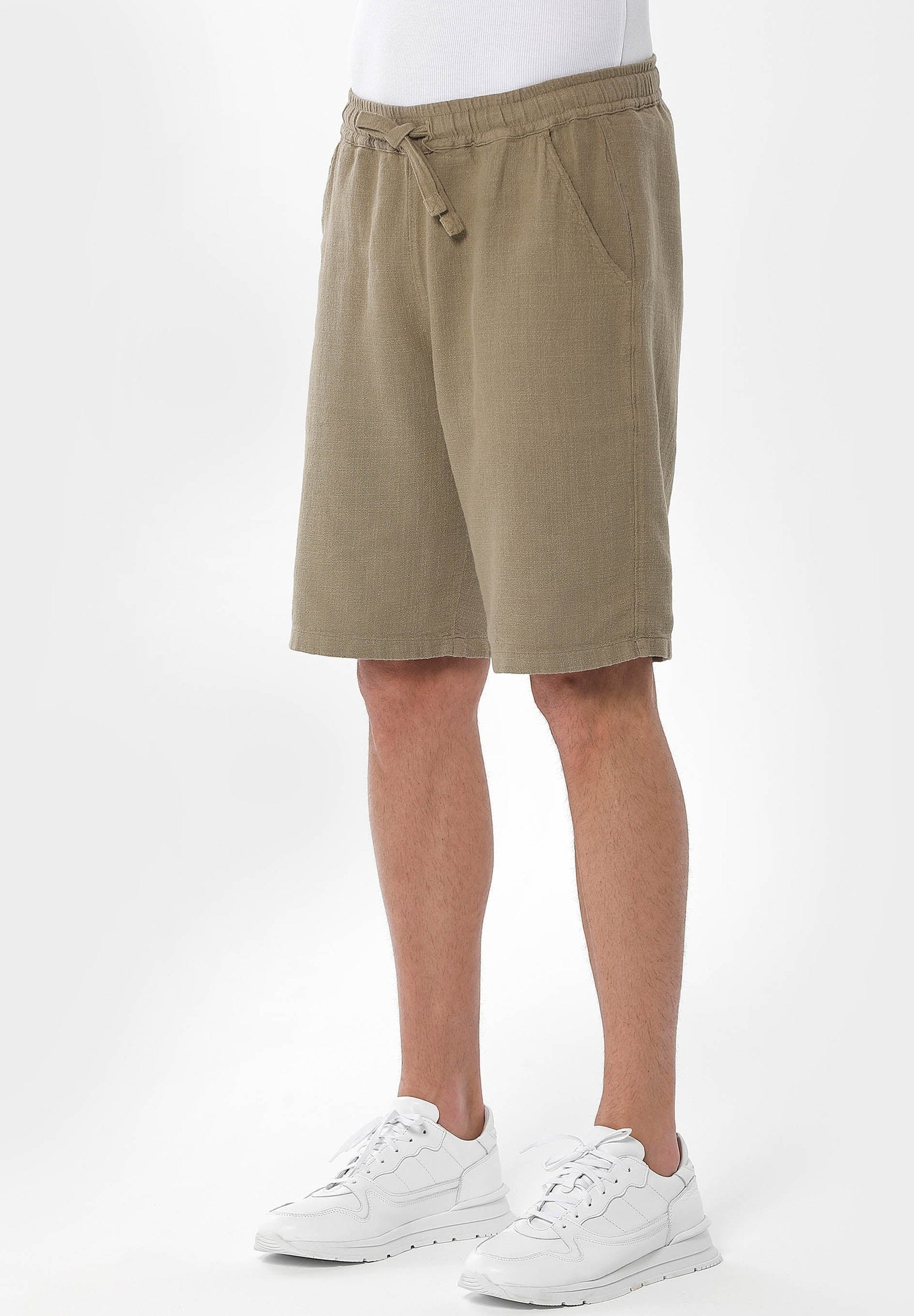 Shorts aus Bio-Baumwolle, Leinen und Viscose