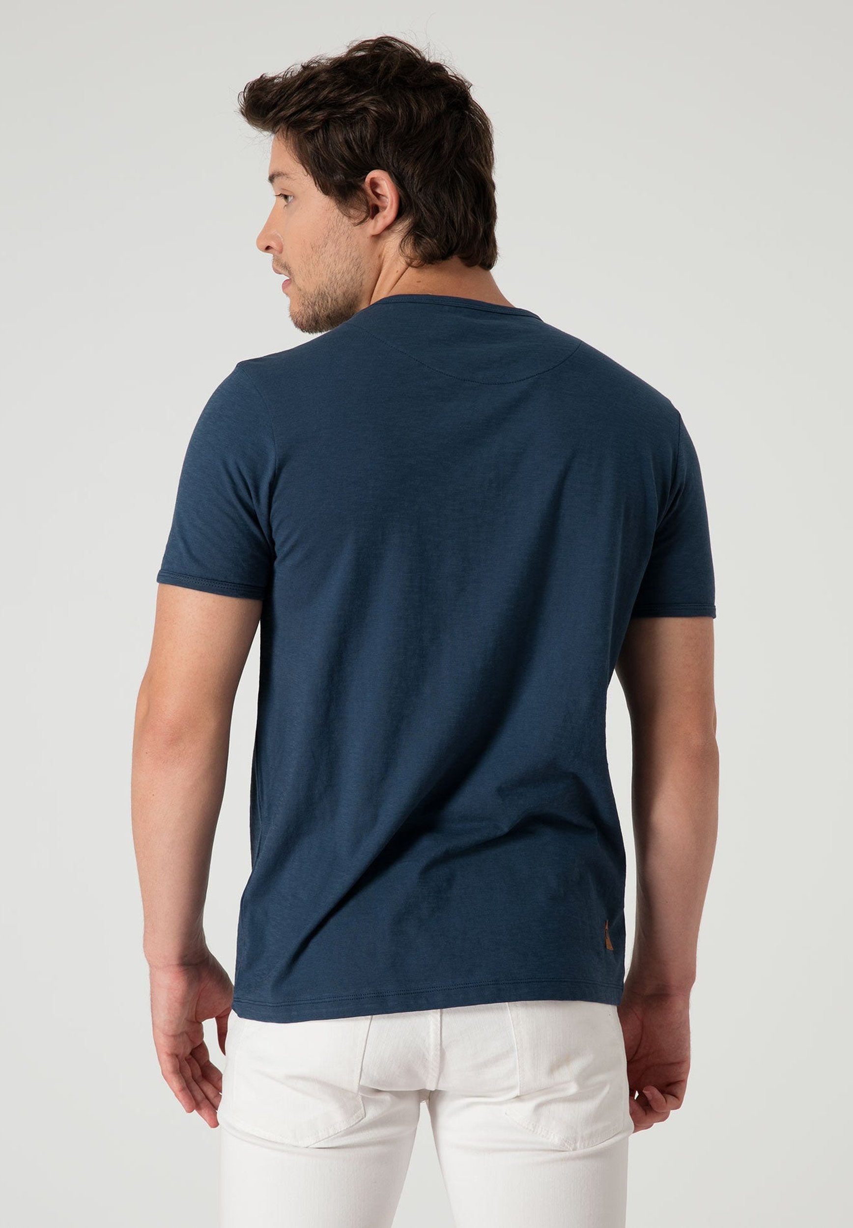 Henleyshirt aus Bio-Baumwolle mit Knopfleiste