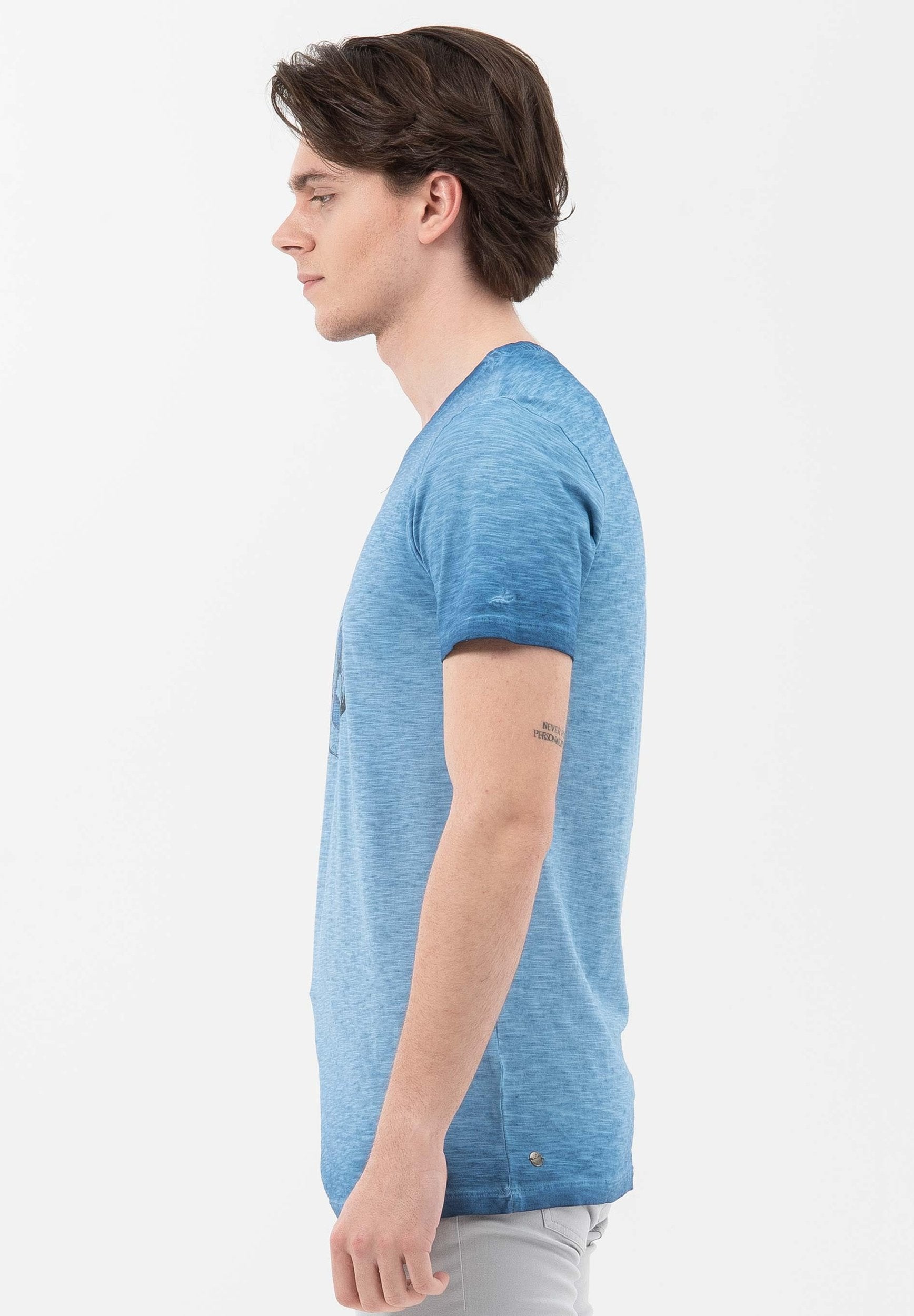 Garment Dyed T-Shirt aus Bio-Baumwolle mit Rubik's Cube-Print