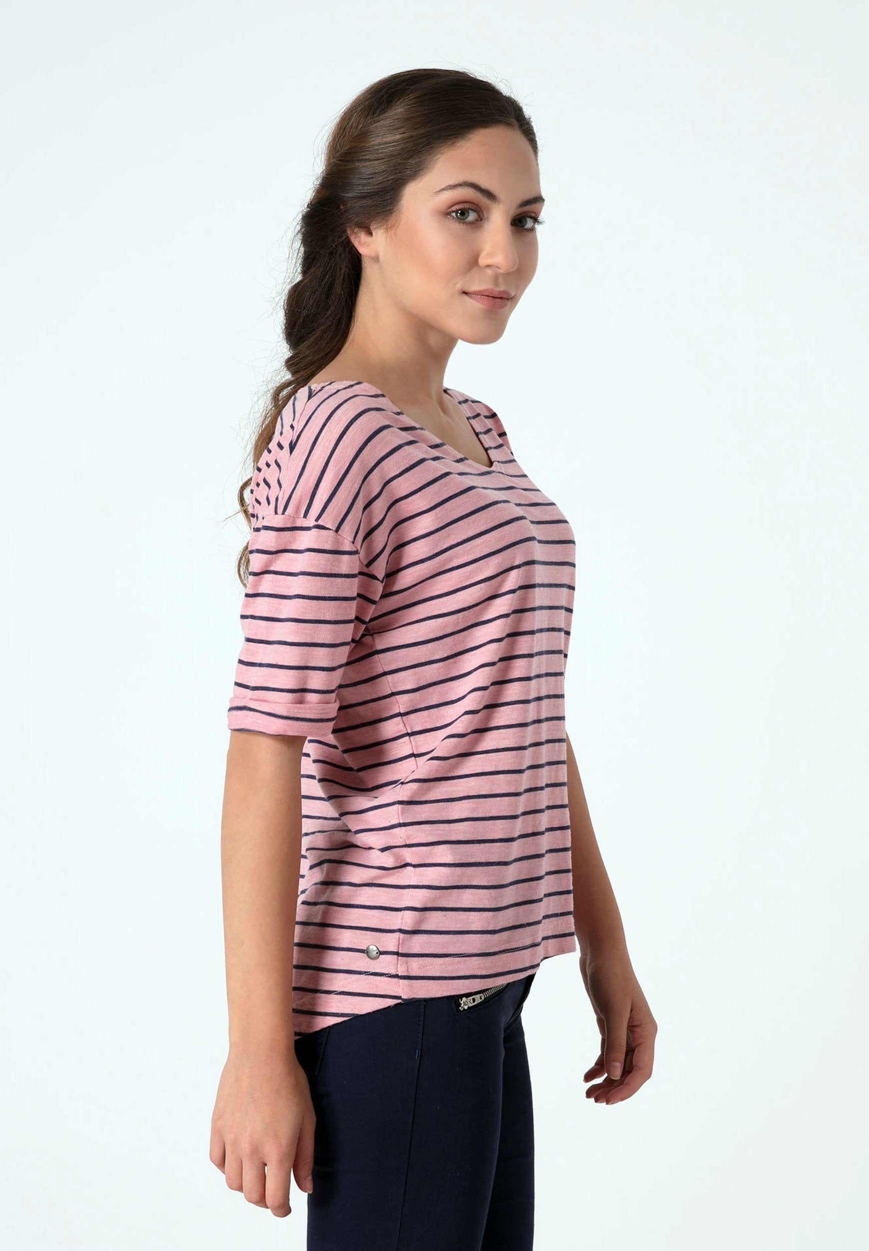 Gestreiftes T-Shirt mit 1/2 Arm und längerem Rückenteil