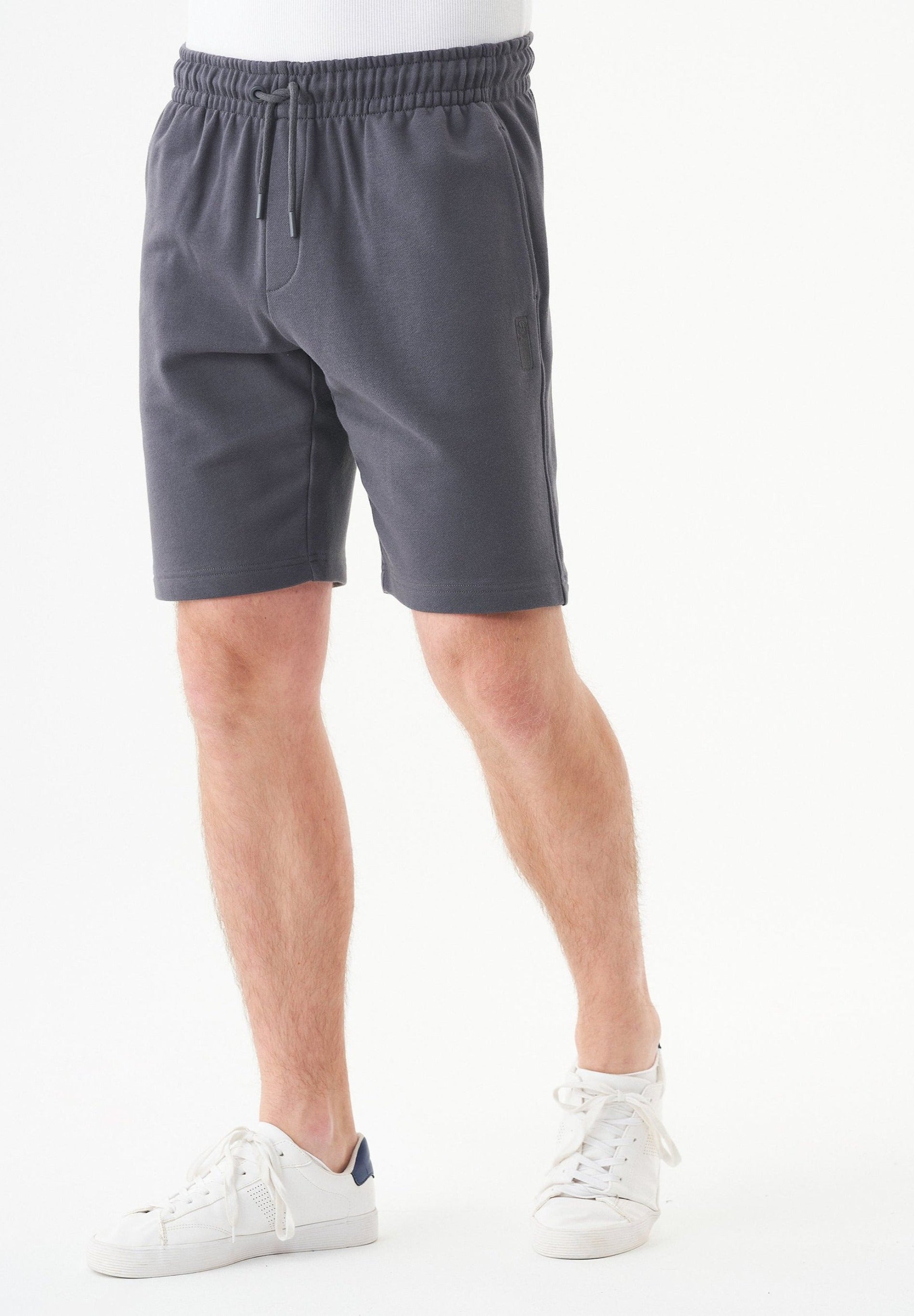 SHADI- Shorts aus Bio-Baumwolle