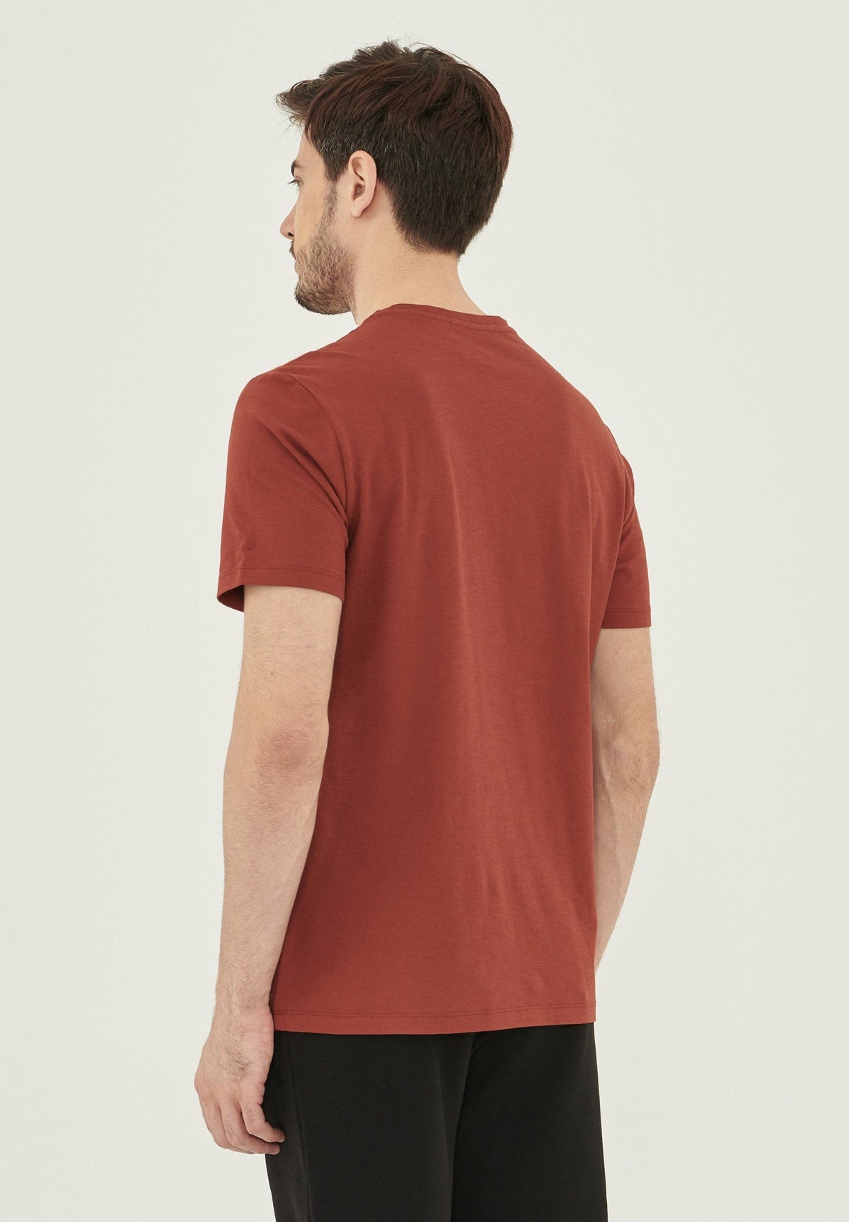 Basic T-Shirt aus Bio-Baumwolle – Ansicht 4