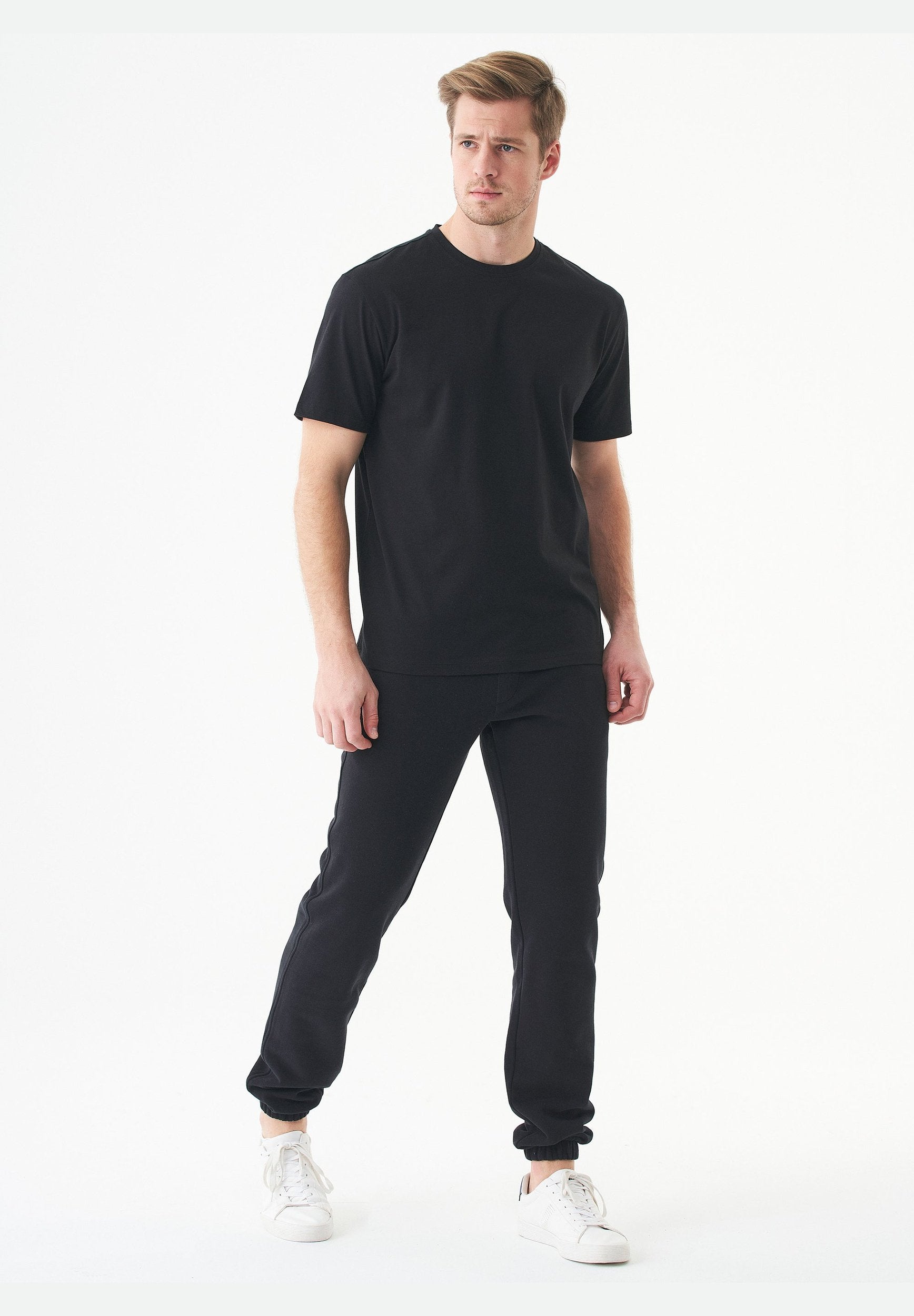 TILLO Unisex Basic T-Shirt aus Bio-Baumwolle