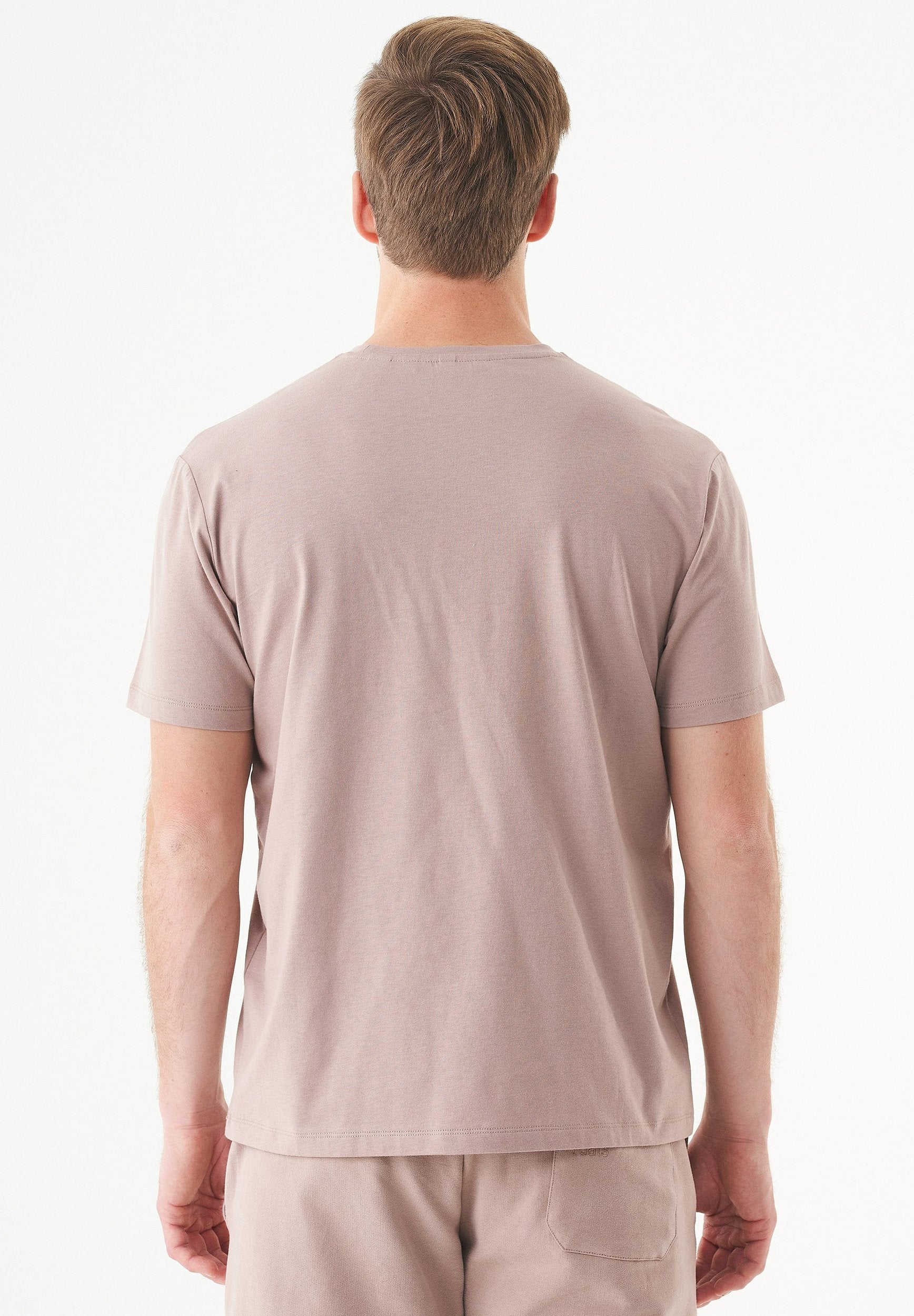 ESSENTIALS-TILLO- Unisex Basic T-Shirt aus Bio-Baumwolle