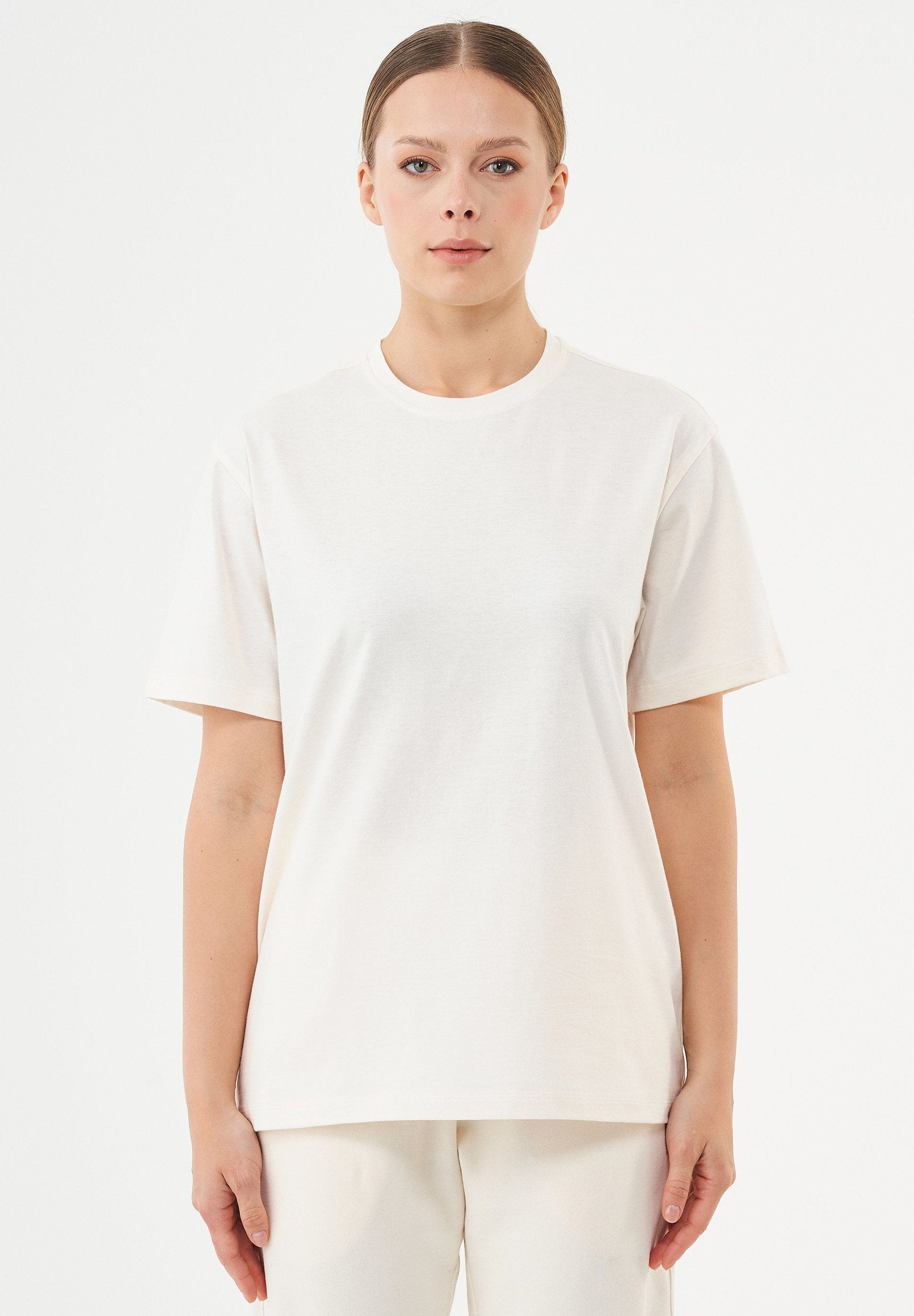 ESSENTIALS-TILLO- Unisex Basic T-Shirt aus Bio-Baumwolle