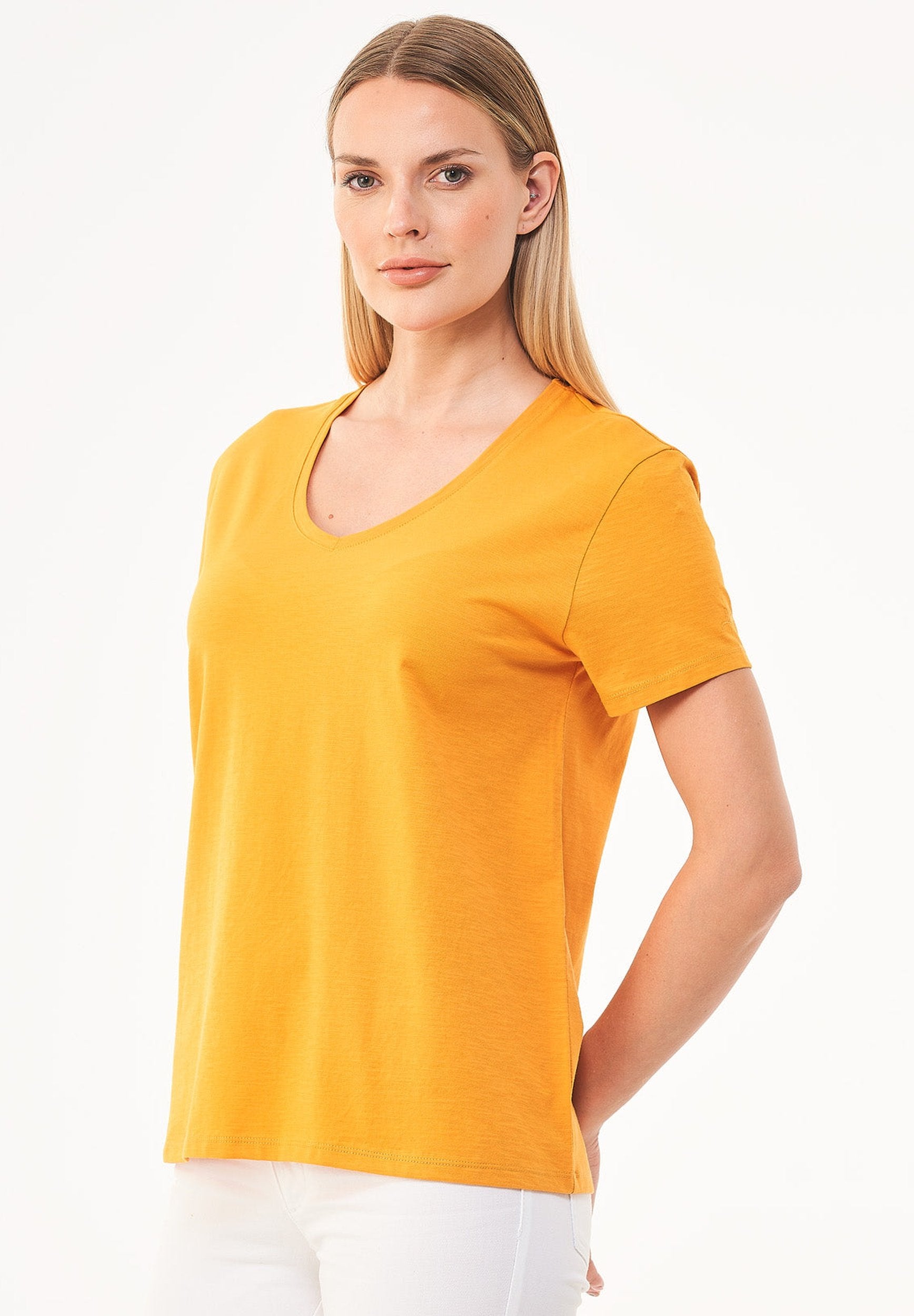 Basic T-Shirt aus Bio-Baumwolle mit V-Ausschnitt