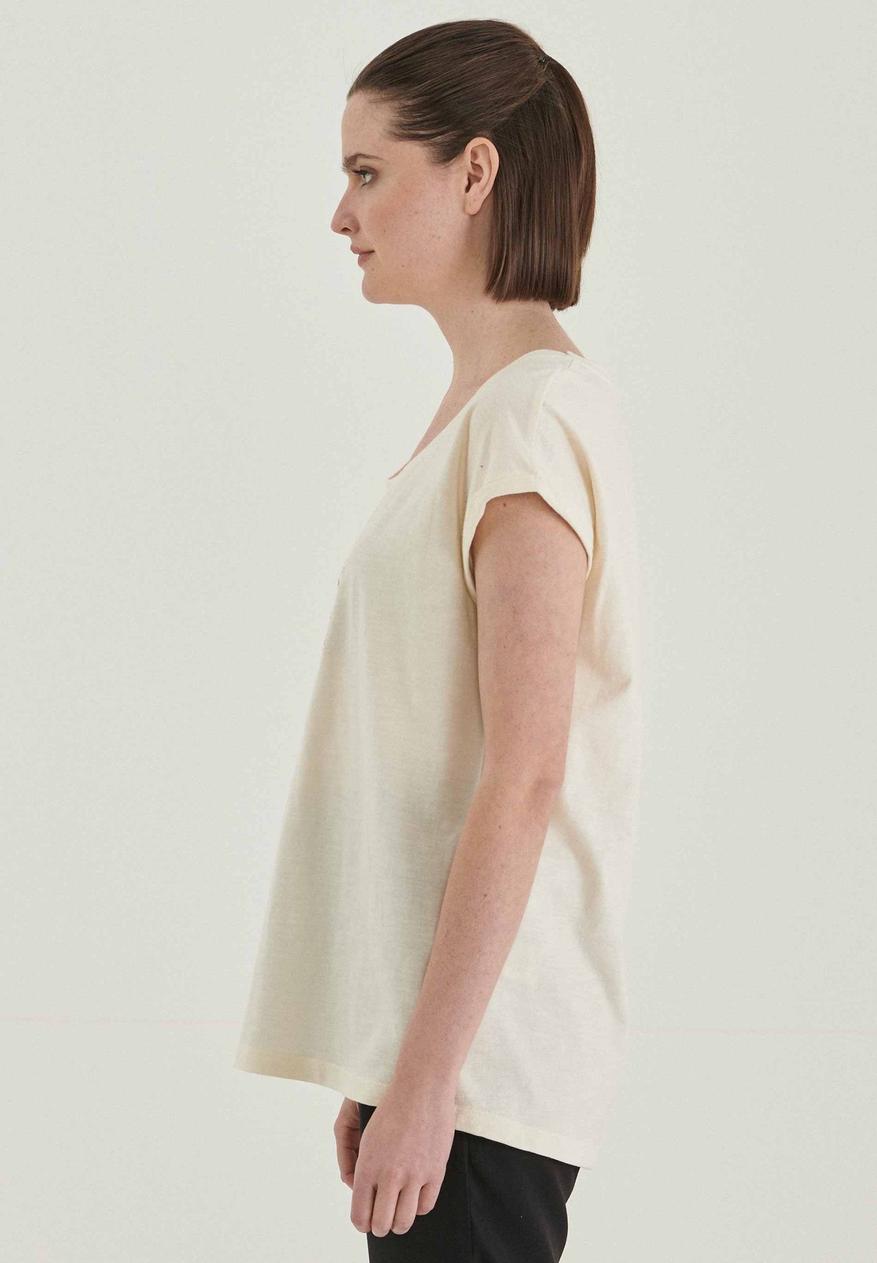 T-Shirt aus Bio-Baumwolle mit Stickerei