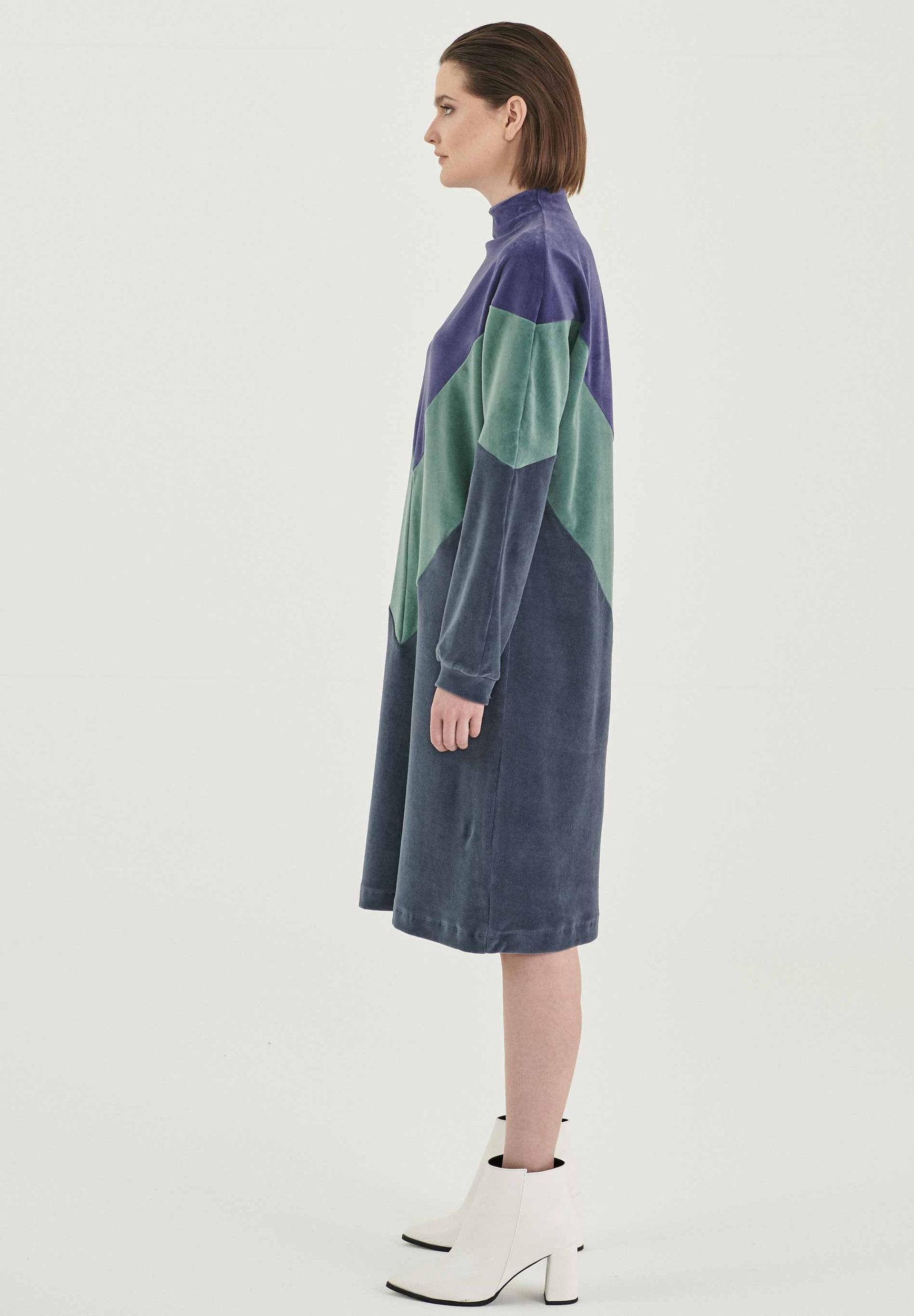 Samtkleid aus Bio-Baumwolle
