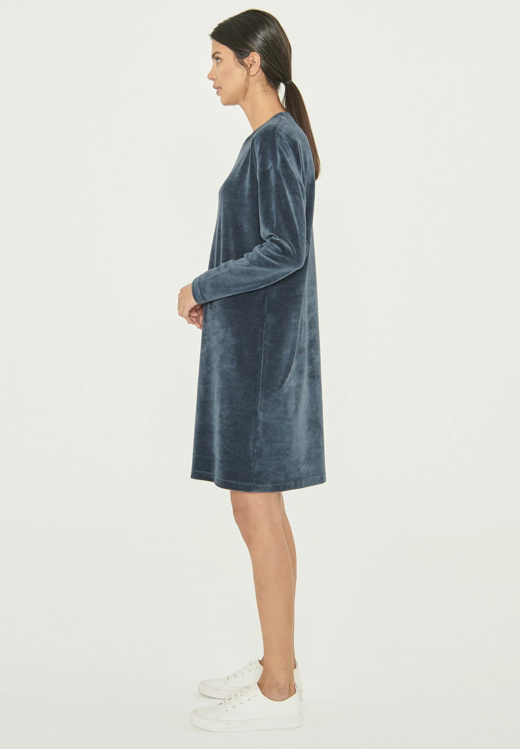 Samtkleid aus Bio-Baumwolle