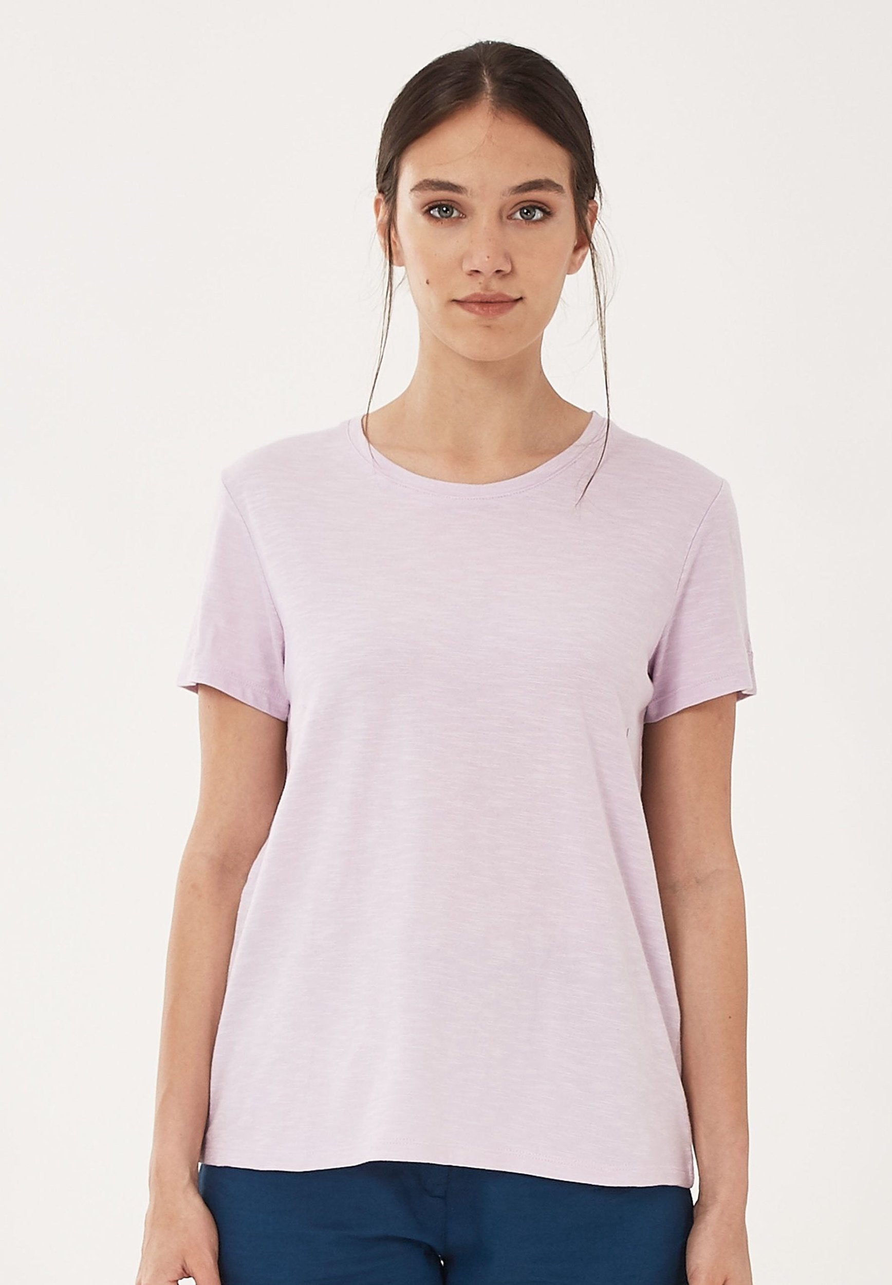 Basic T-Shirt aus Bio-Baumwolle | Nachhaltige Damenmode
