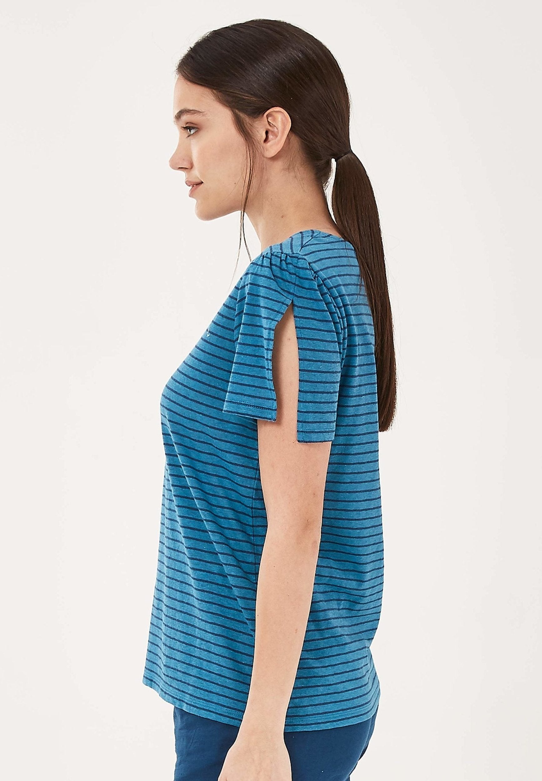 T-Shirt aus Bio-Baumwolle und Leinen mit Armschlitze