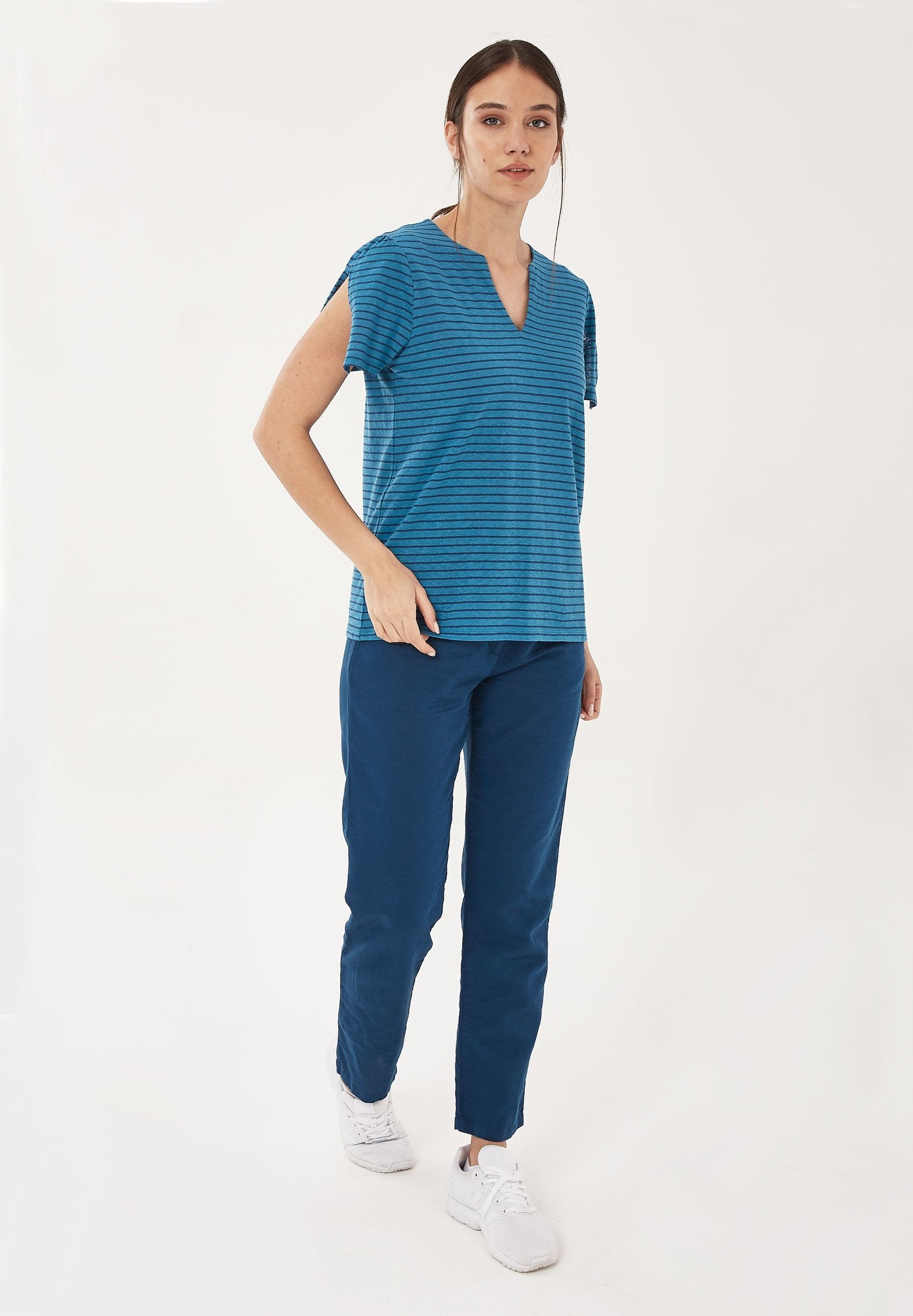 T-Shirt aus Bio-Baumwolle und Leinen mit Armschlitze