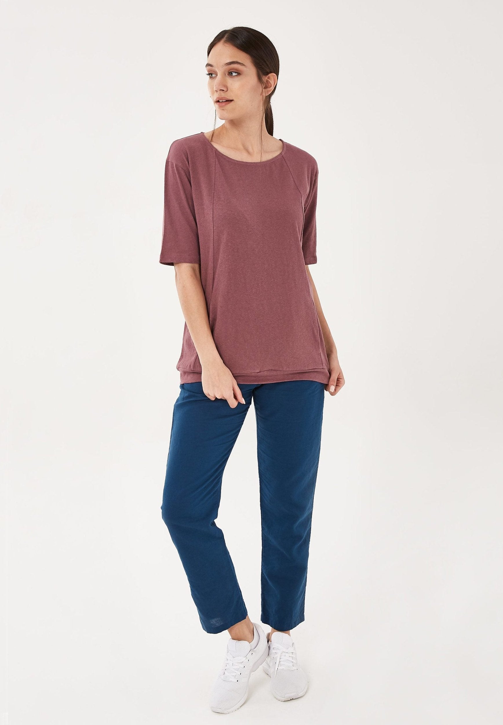 T-Shirt aus Bio-Baumwolle und Leinen