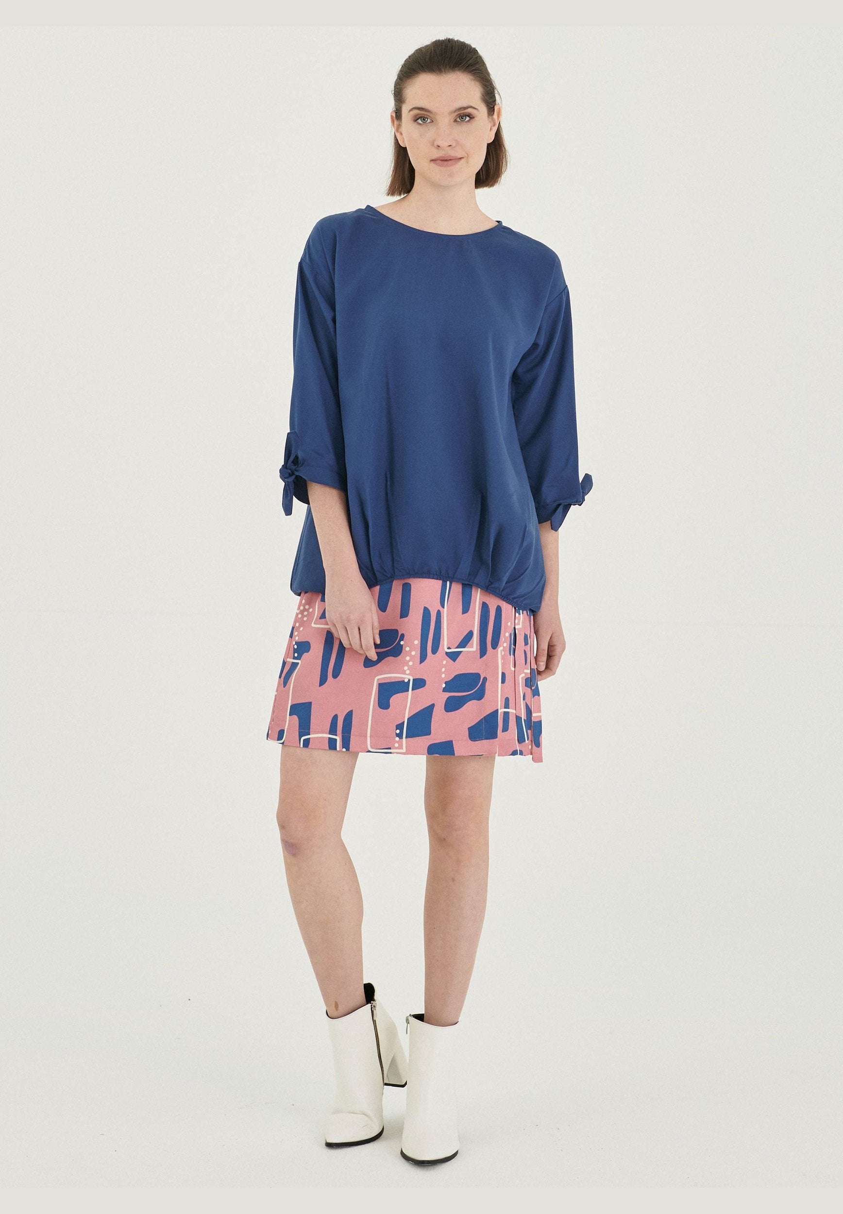 Bluse aus TENCEL™ Lyocell mit Knotendetail