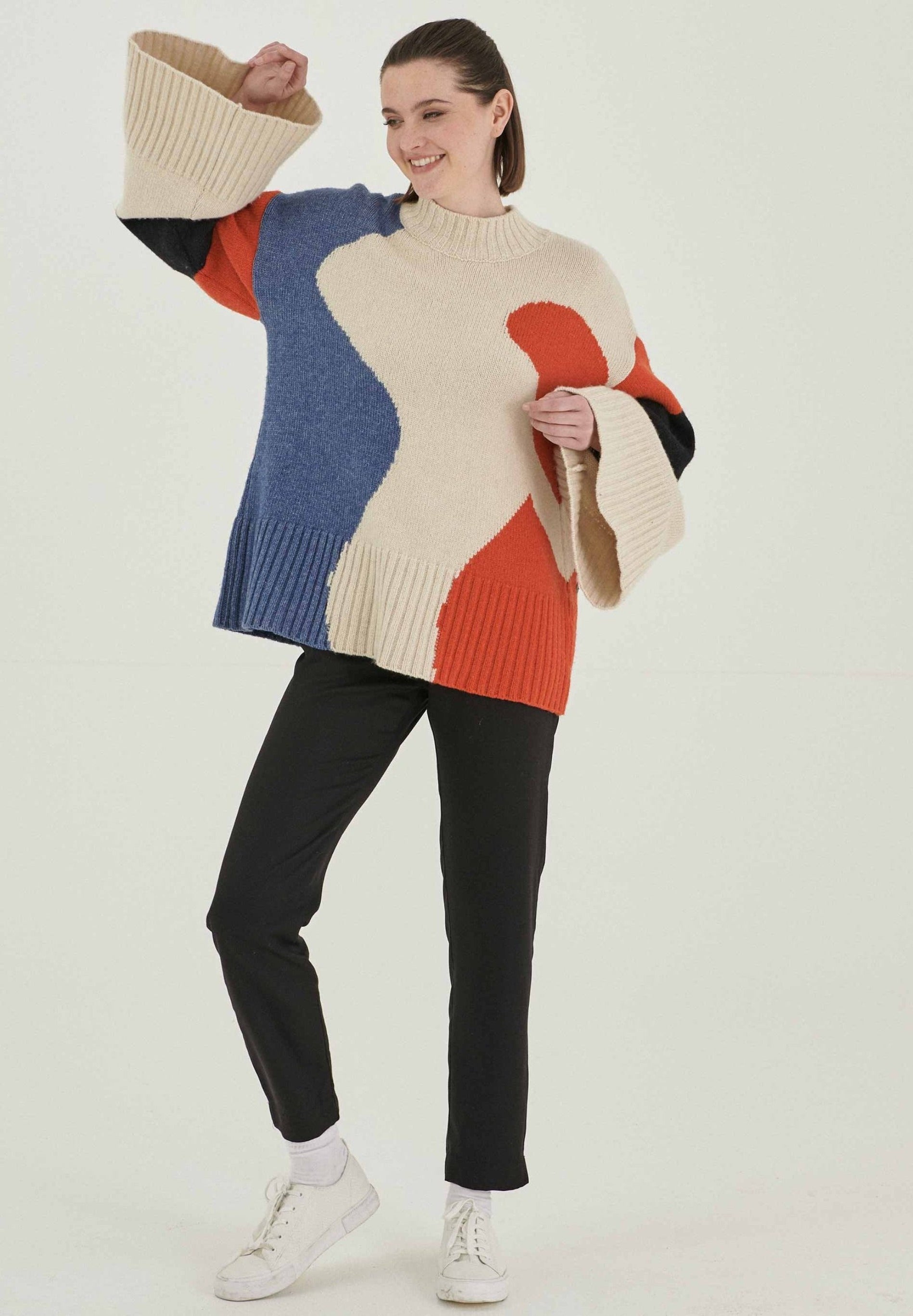 Stehkragen-Pullover aus Bio-Merinowolle und Bio-Baumwolle