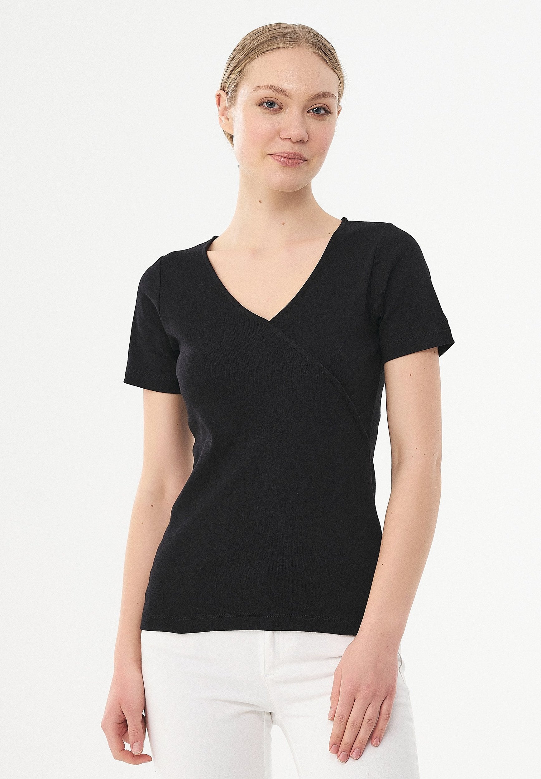 Geripptes T-Shirt aus Bio-Baumwolle mit V-Ausschnitt