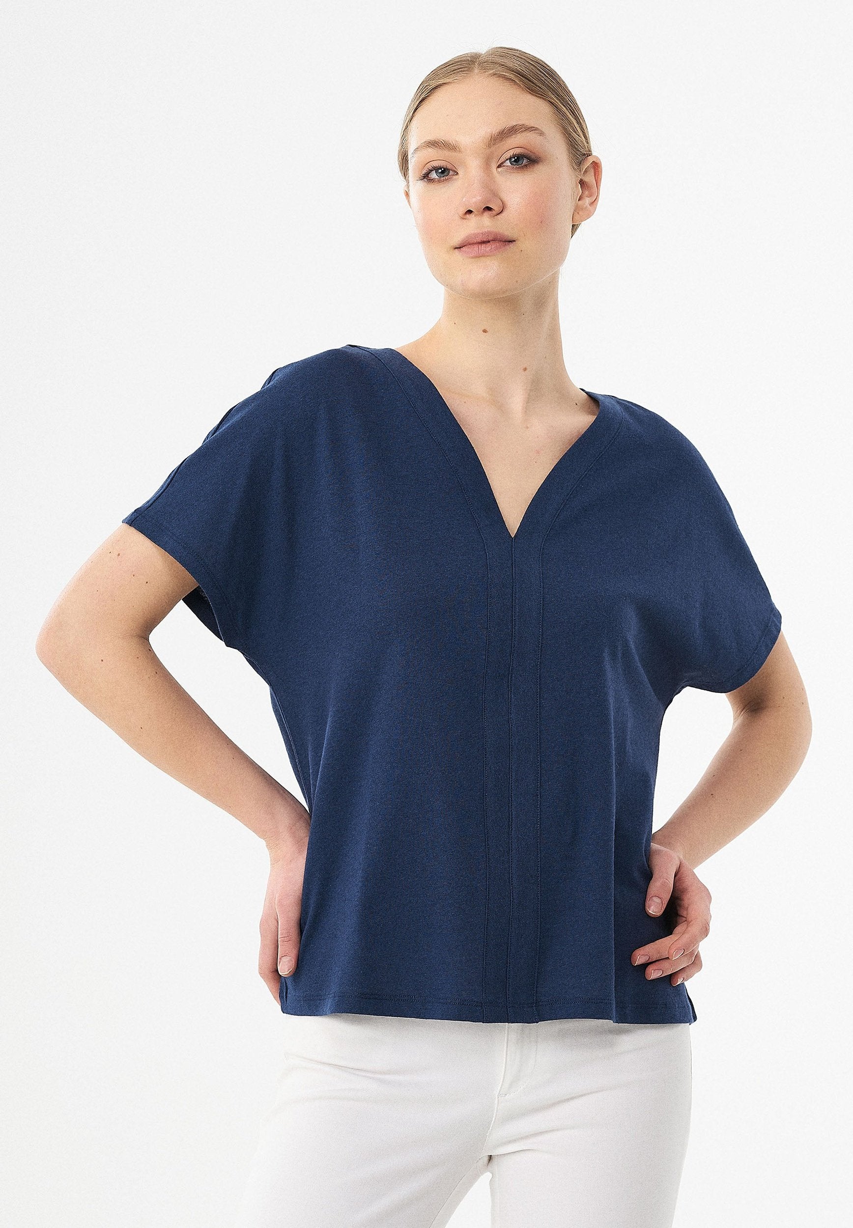 T-Shirt aus Bio-Baumwolle und Leinen