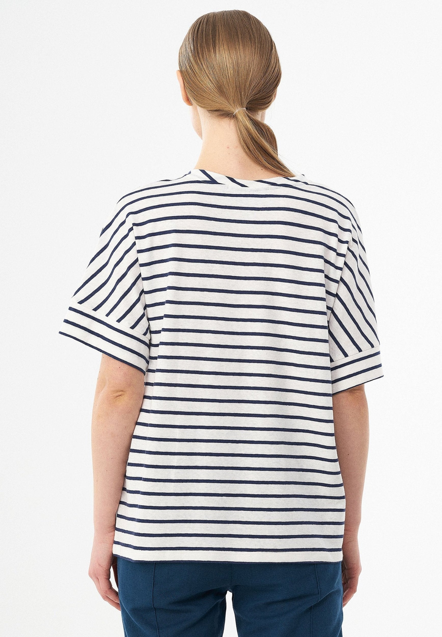 Gestreiftes T-Shirt aus Bio-Baumwolle und Leinen