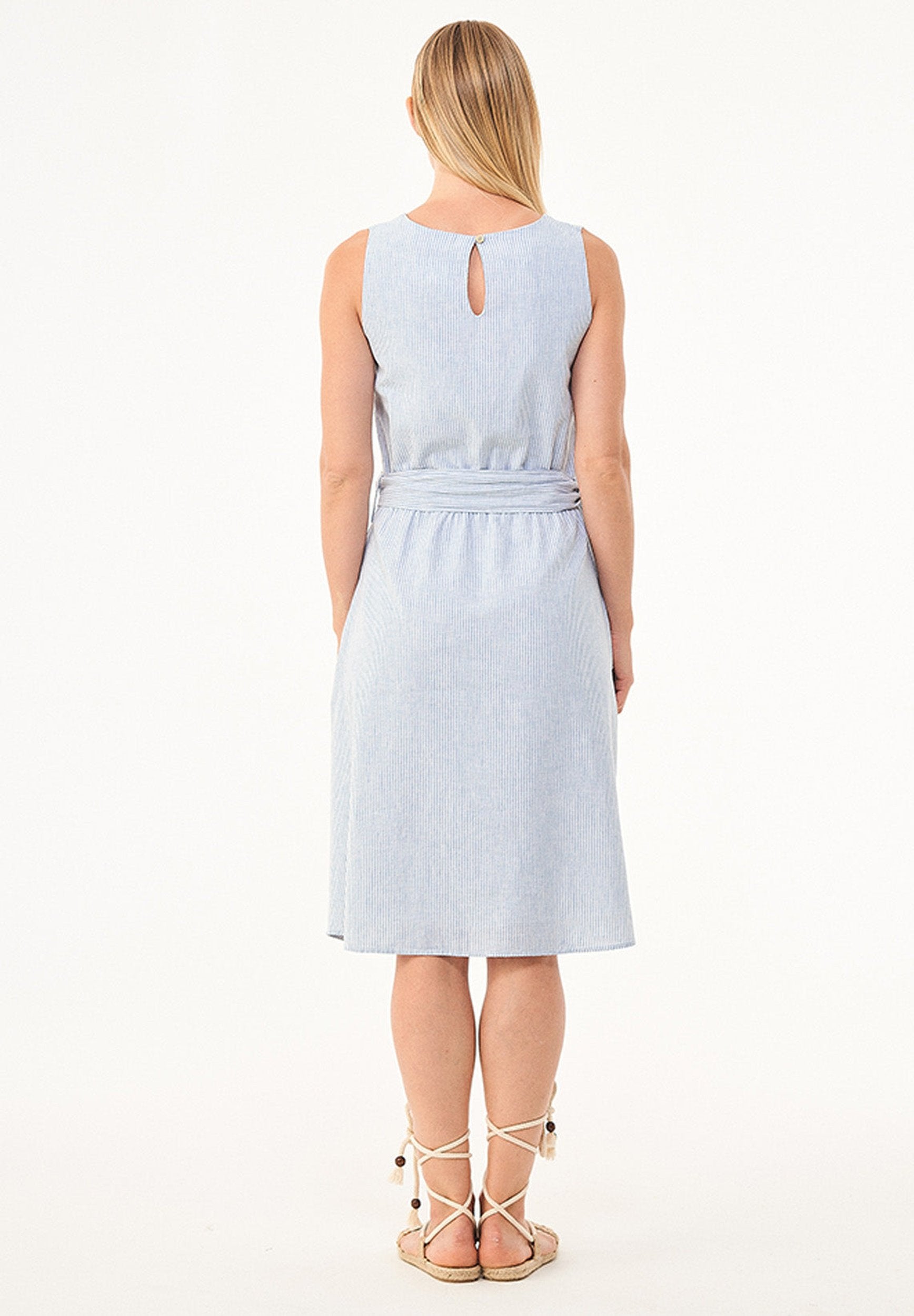 Gestreiftes Kleid aus Bio-Baumwolle und Leinen