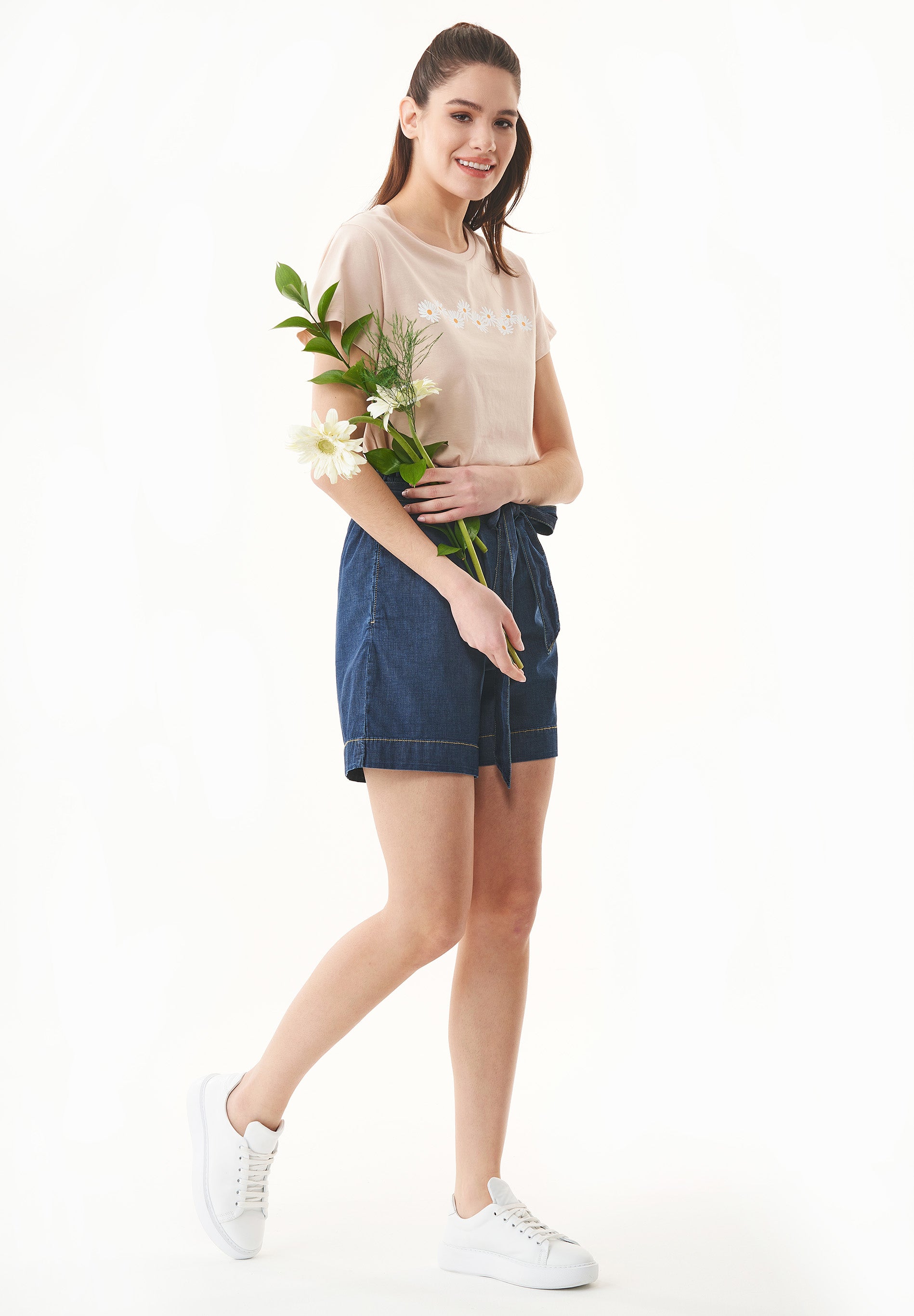 Paperbag-Shorts aus Bio-Baumwolle in Denim-Optik