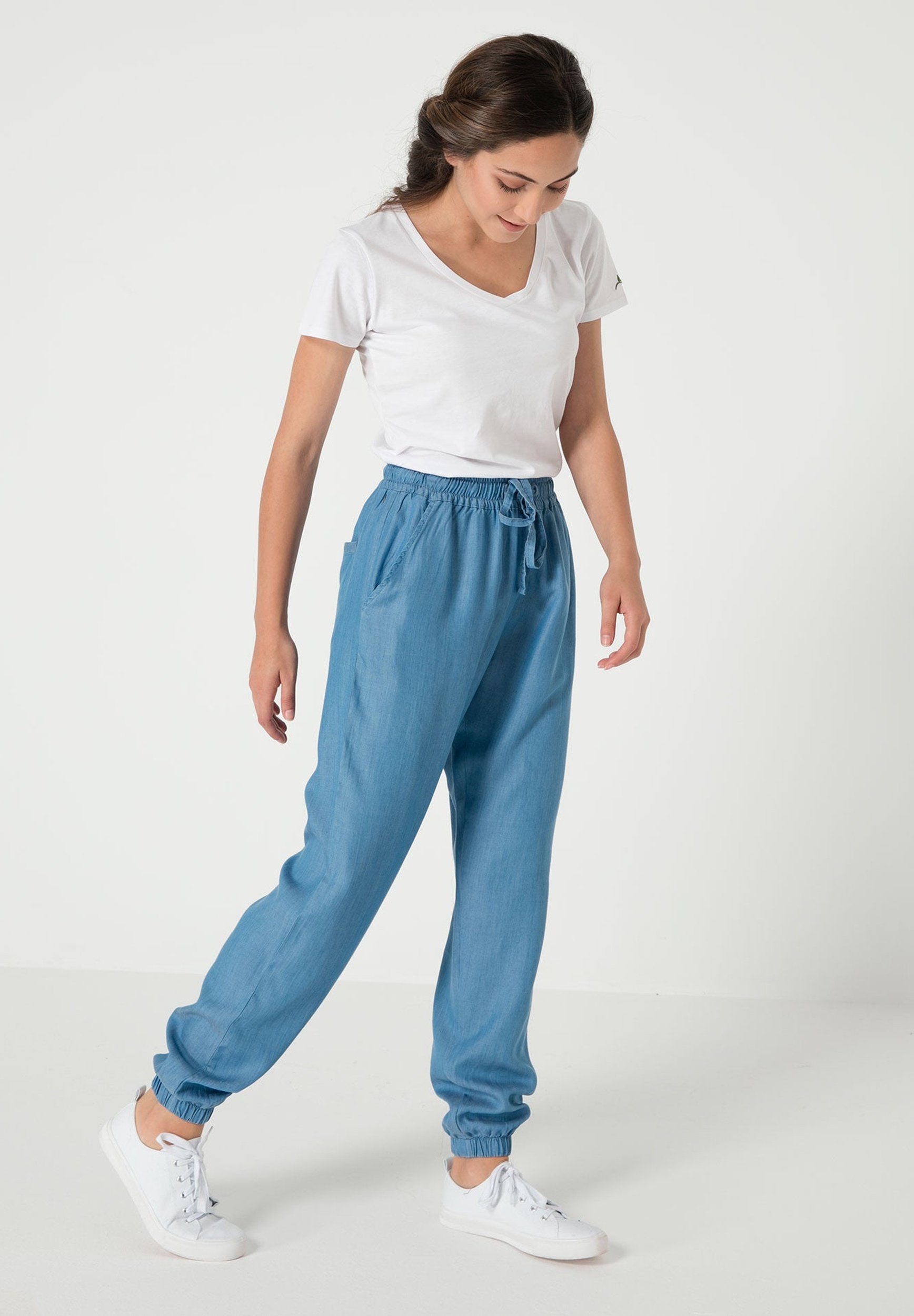 Hose aus TENCEL™ Lyocell Denim mit Kordelzug