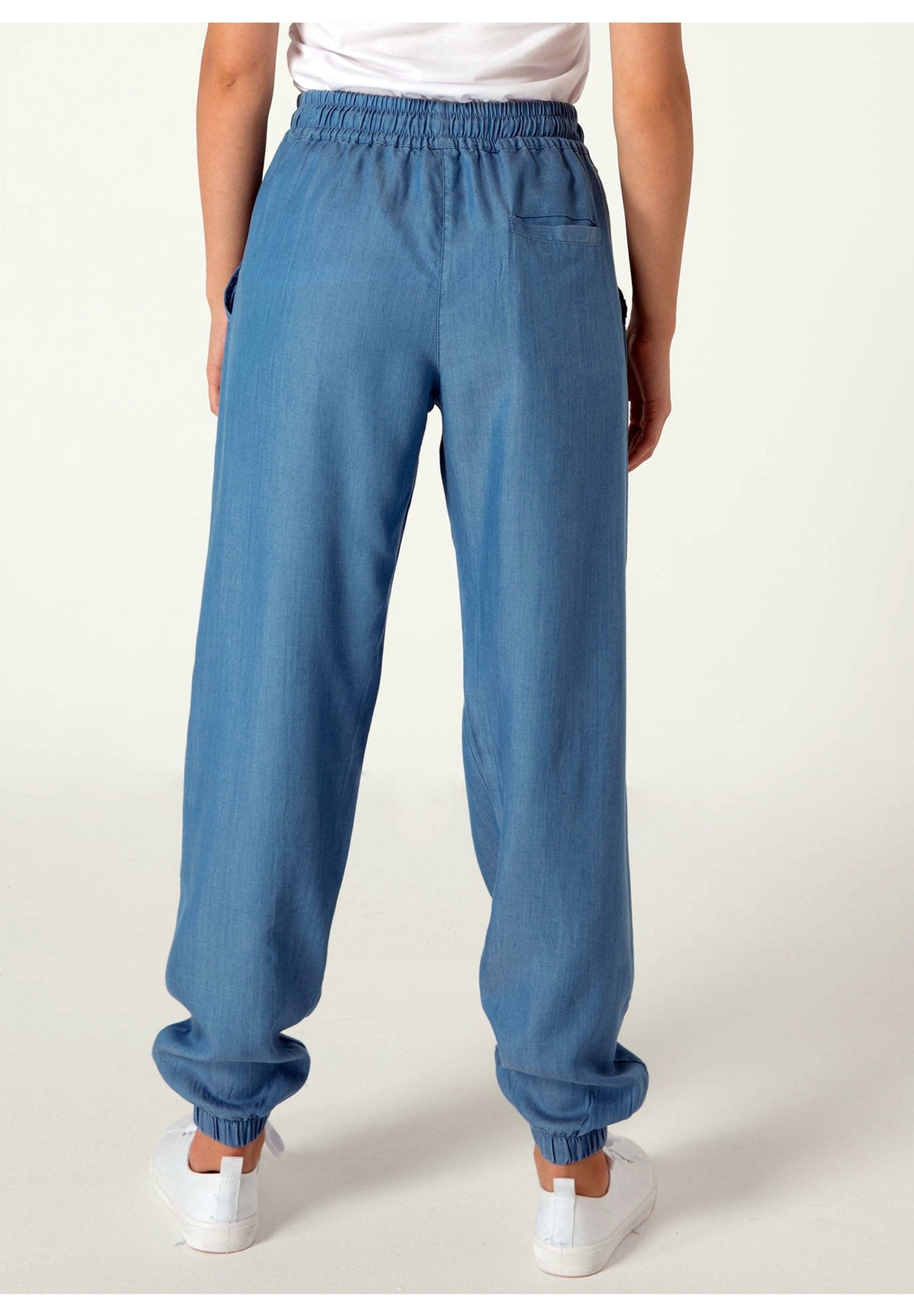 Hose aus TENCEL™ Lyocell Denim mit Kordelzug