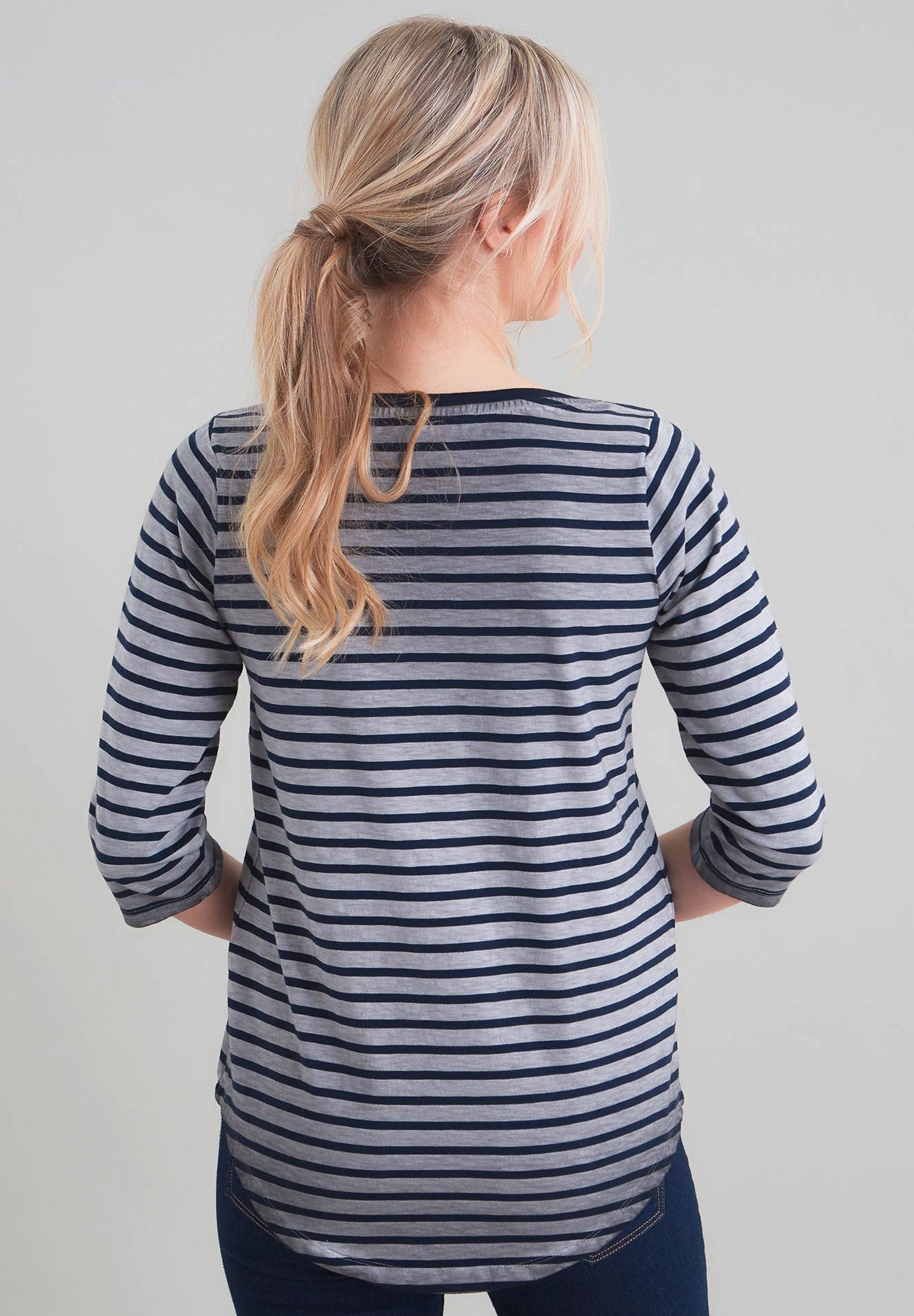 Langarmshirt im trendy Ringel-look aus Bio-Baumwolle