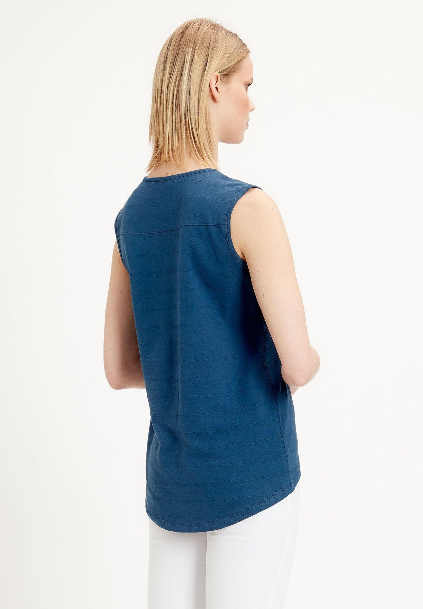 Top aus Bio-Baumwolle in Jacquard Slub-Jersey