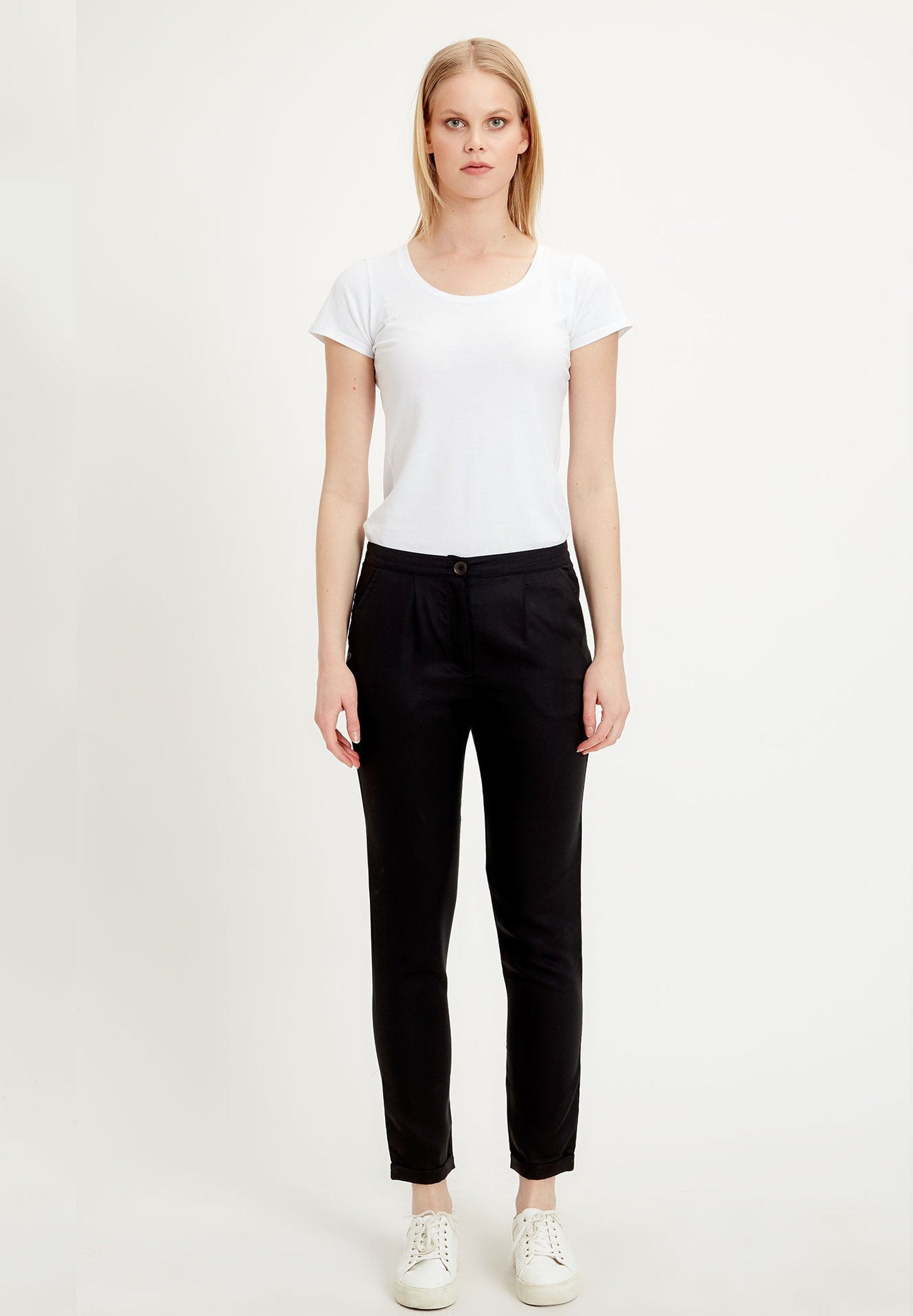 Hose aus TENCEL™ Lyocell mit seitlichen Eingriffstaschen