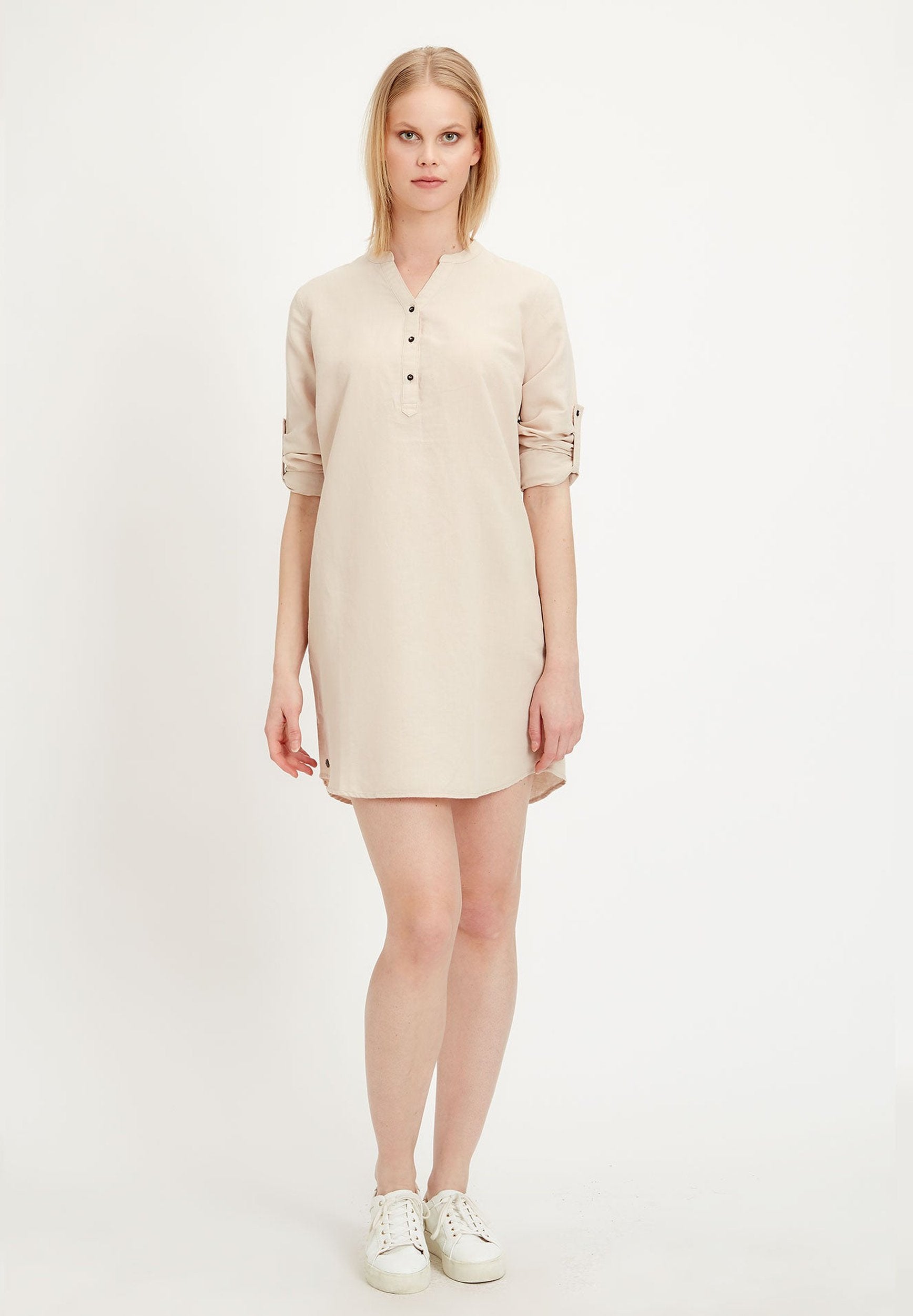 Langarm Kleid aus Leinen-Mix mit Knopfleiste