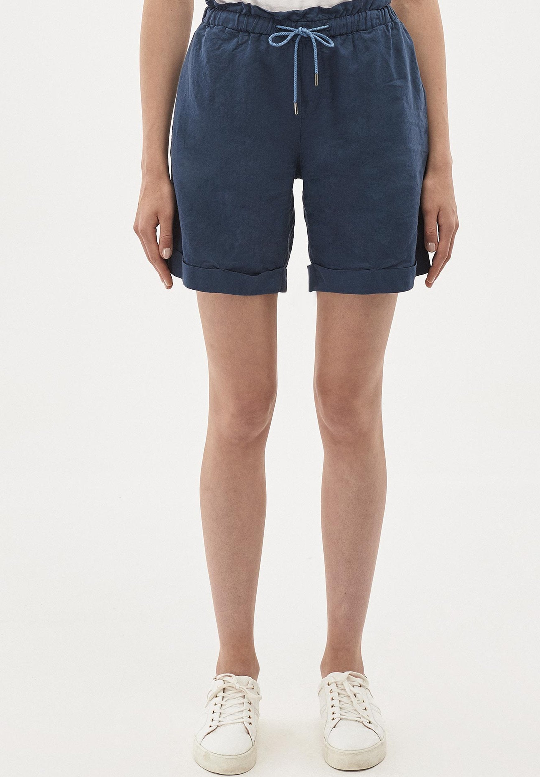 Shorts aus Leinen-Mix