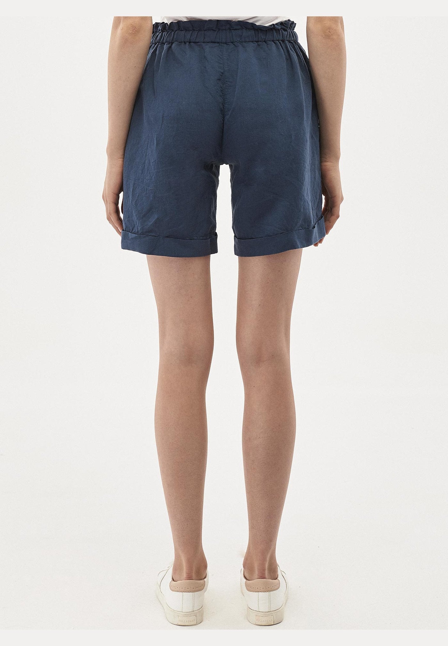Shorts aus Leinen-Mix