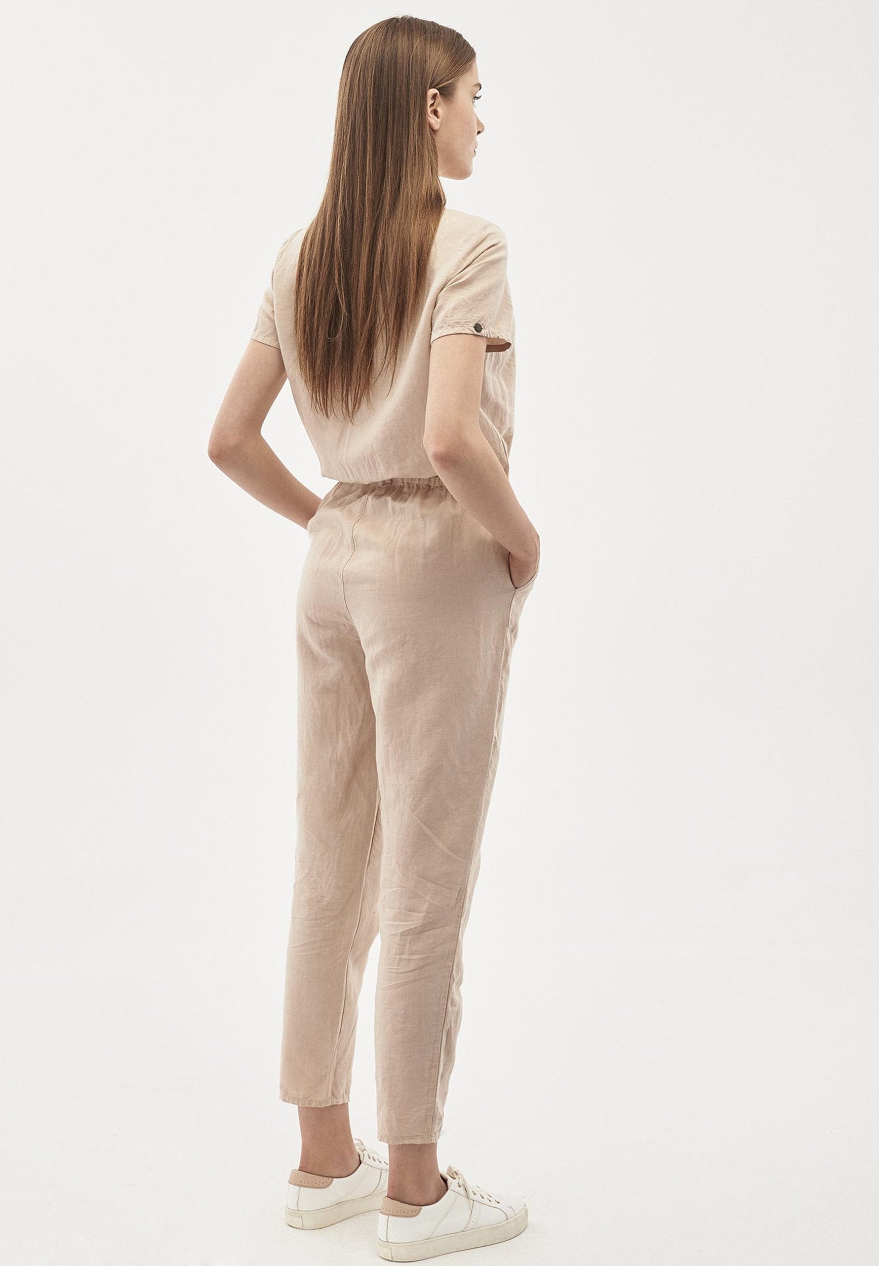 Jumpsuit aus Leinen-Mix