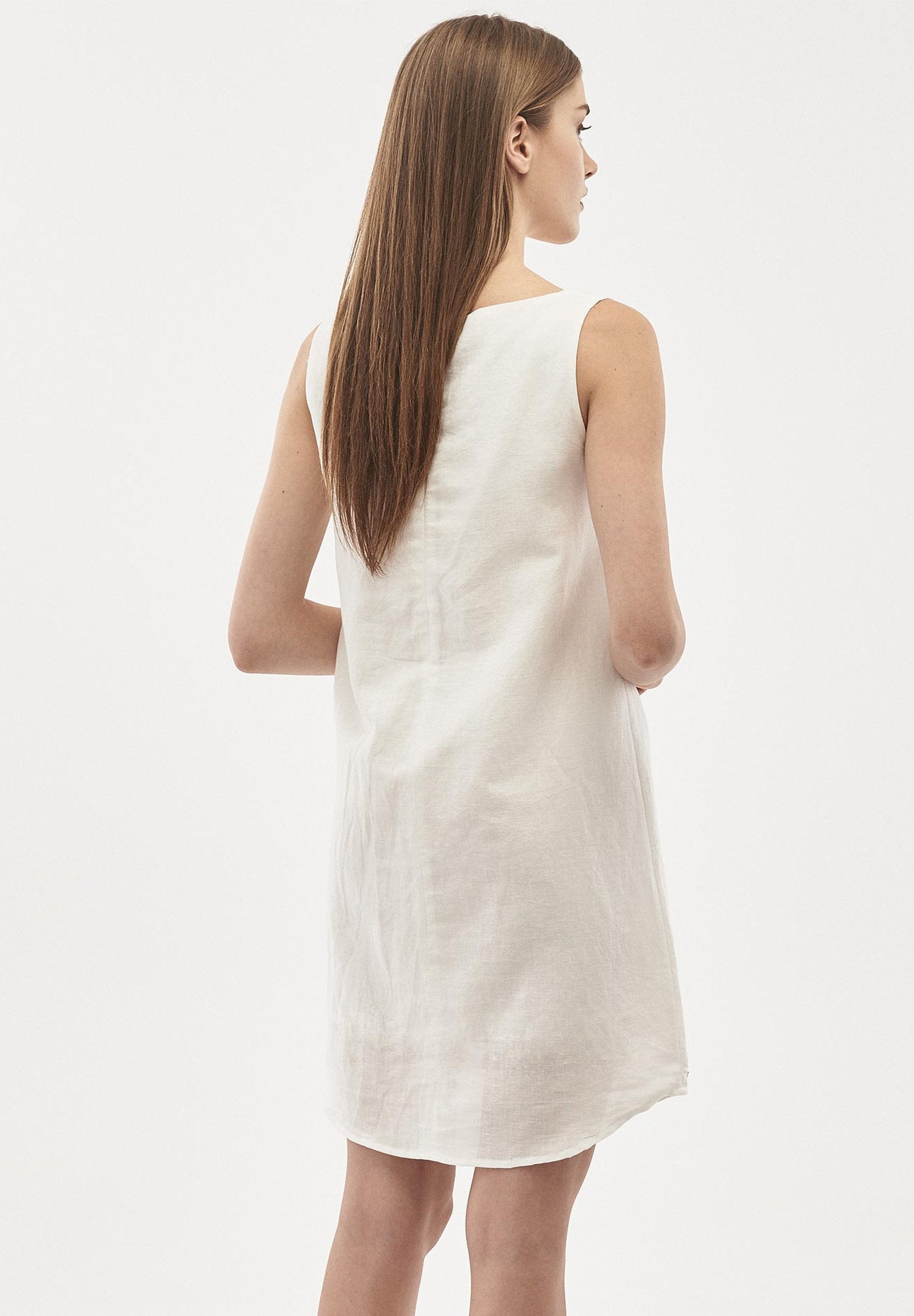 Kleid aus Leinen-Mix mit U-Boot-Ausschnitt
