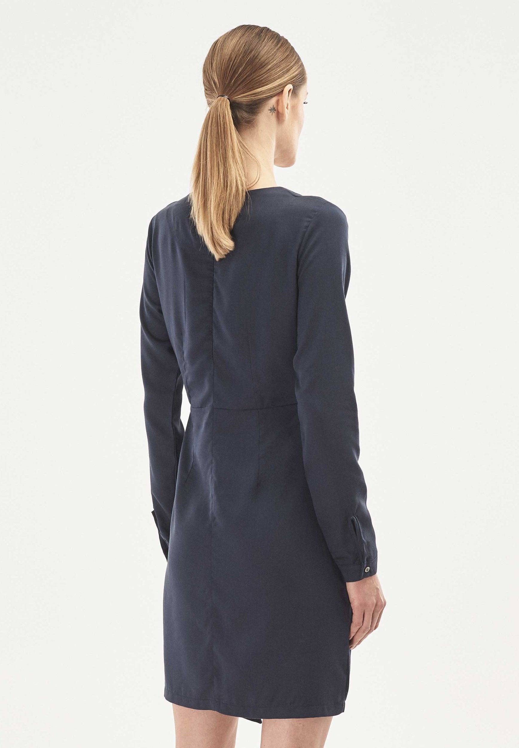 Kleid aus TENCEL™ Lyocell mit Taillengürtel