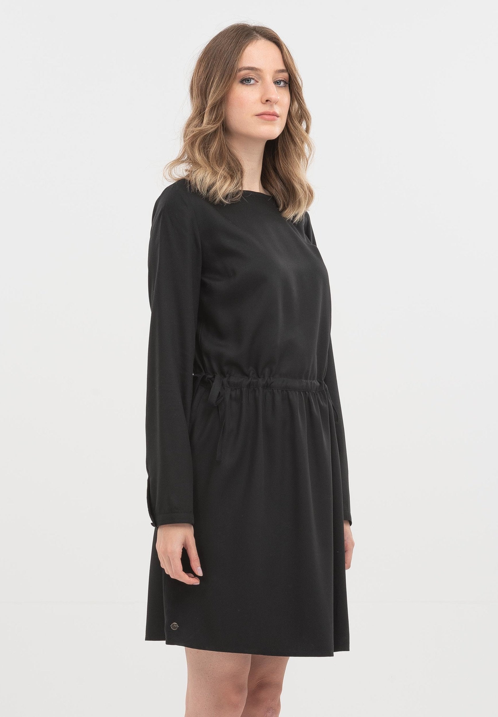 Kleid aus TENCEL™ Lyocell mit U-Boot-Ausschnitt