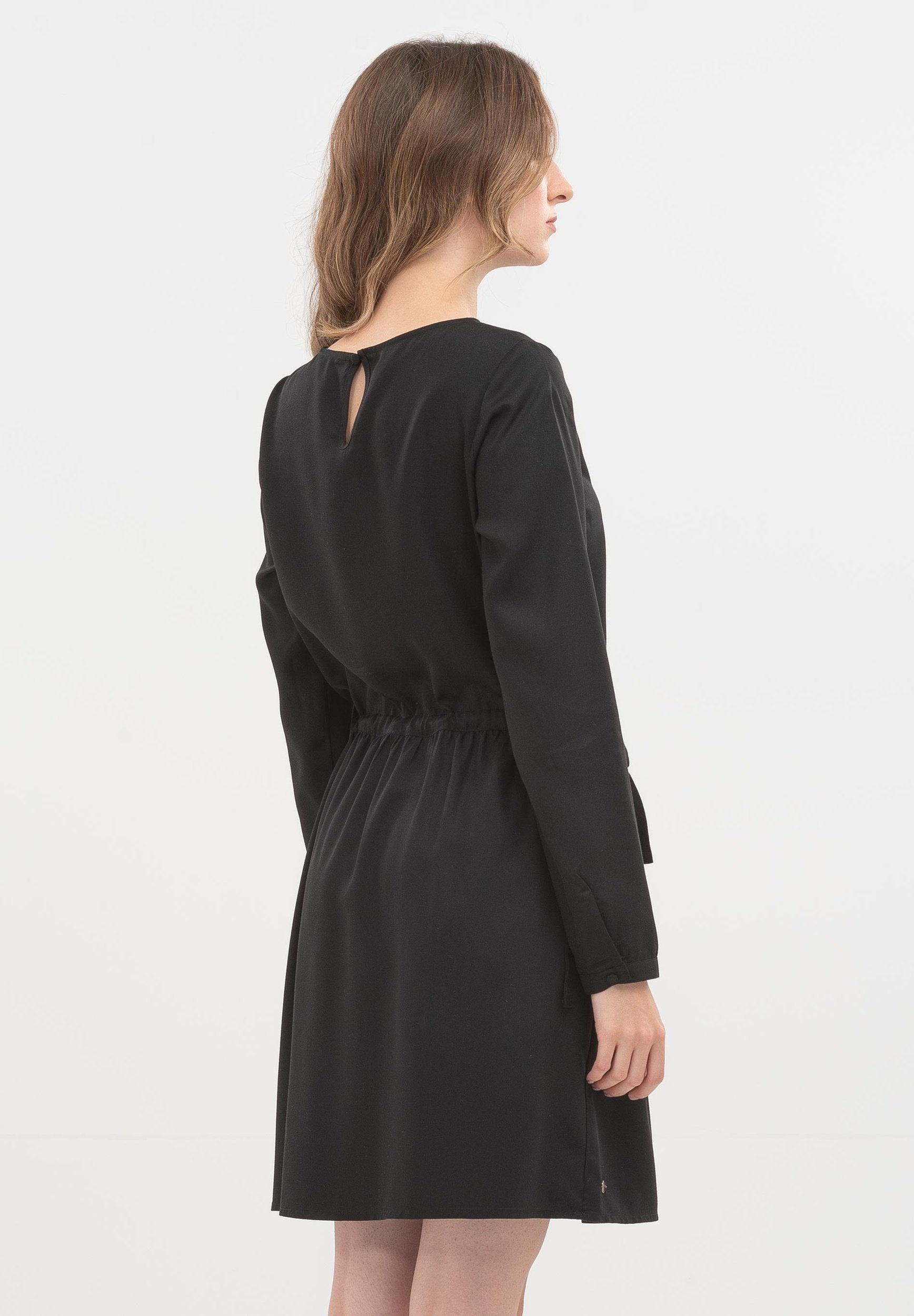 Kleid aus TENCEL™ Lyocell mit U-Boot-Ausschnitt