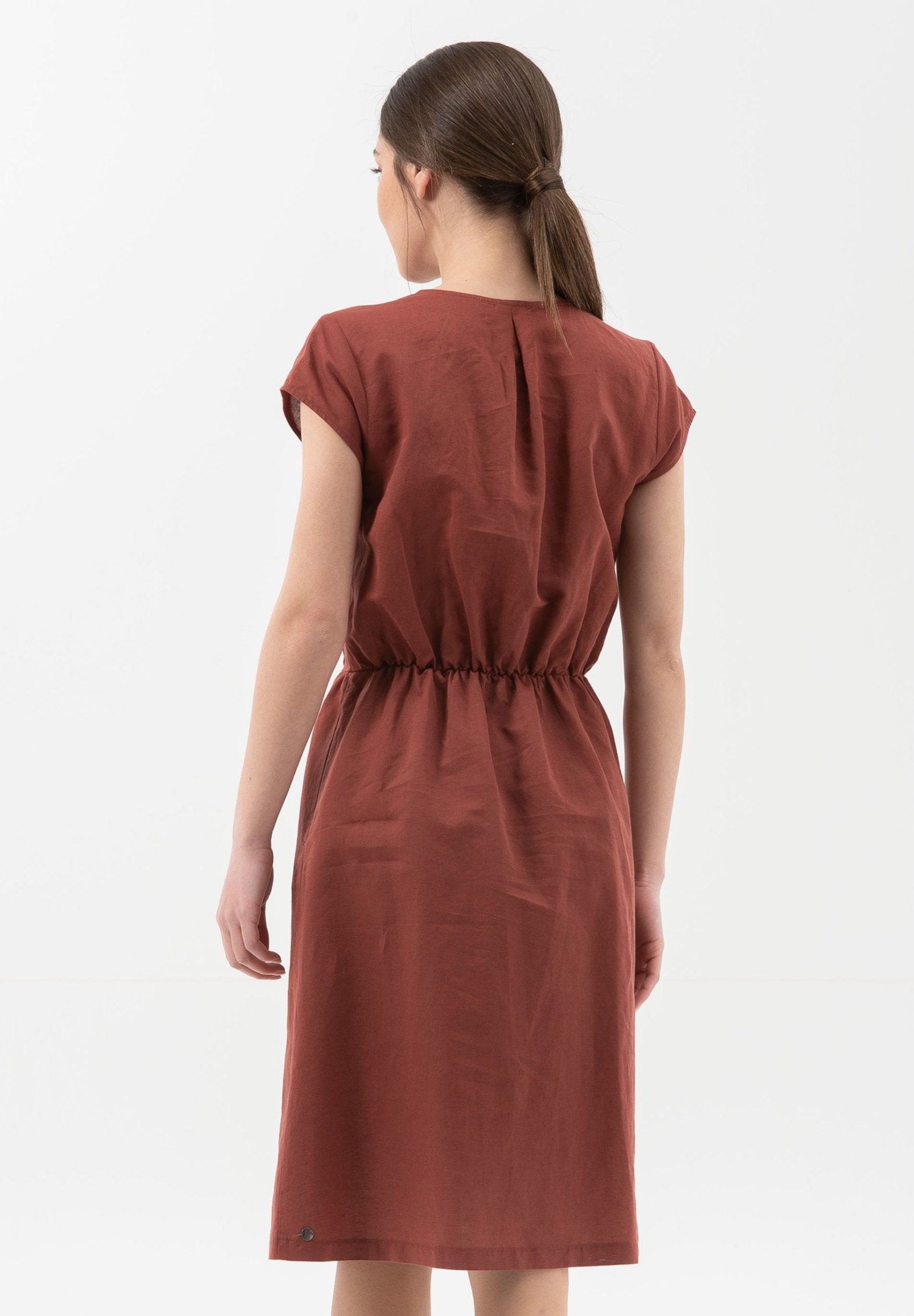 Kleid aus Leinen mit Bio-Baumwolle