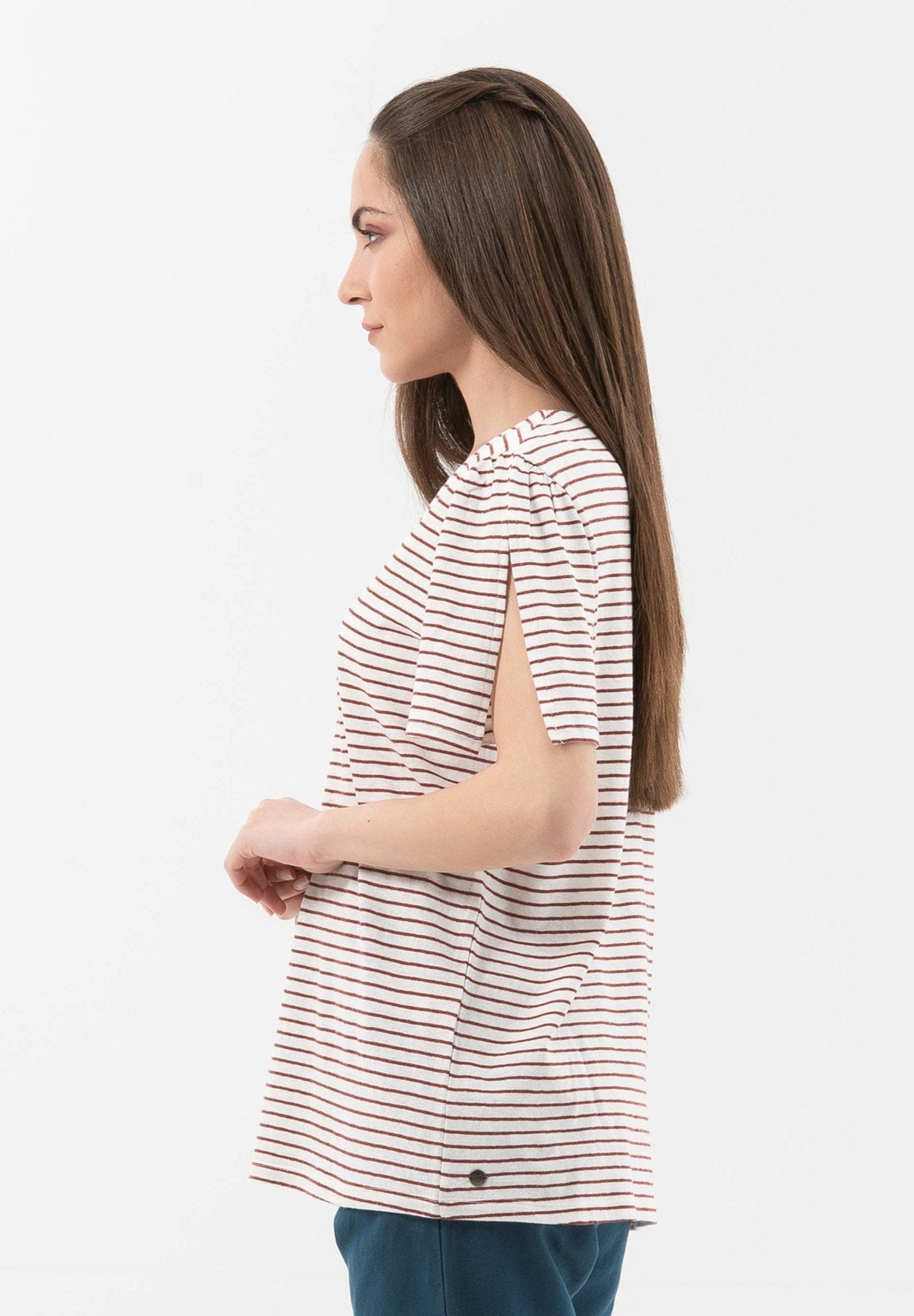 T-Shirt aus Bio-Baumwolle und Leinen mit Armschlitze