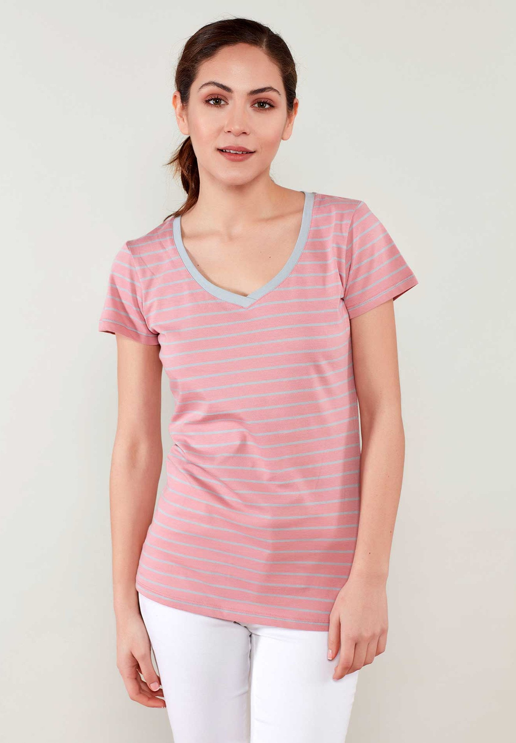 Ringelshirt aus Bio-Baumwolle mit V-Ausschnitt